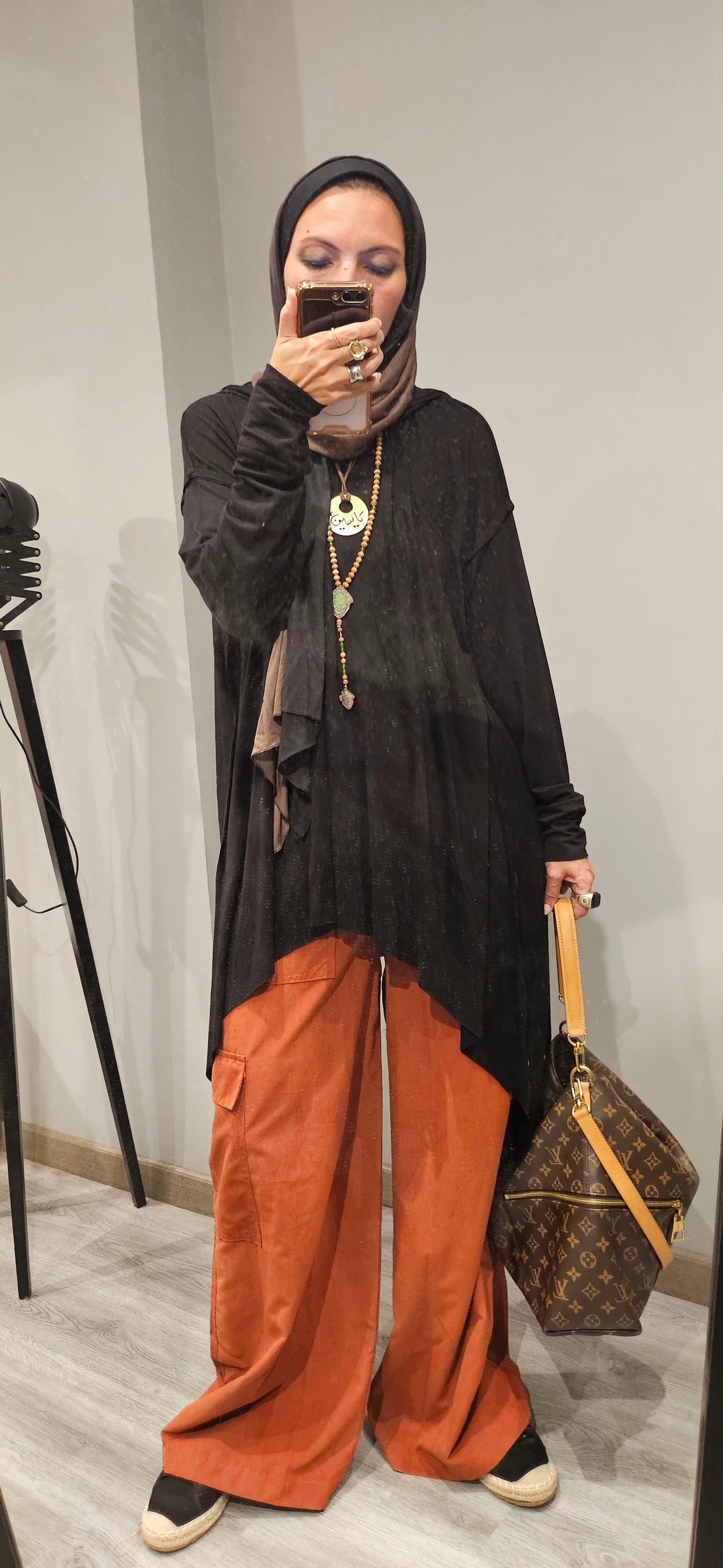 Wide pocket pants in brick