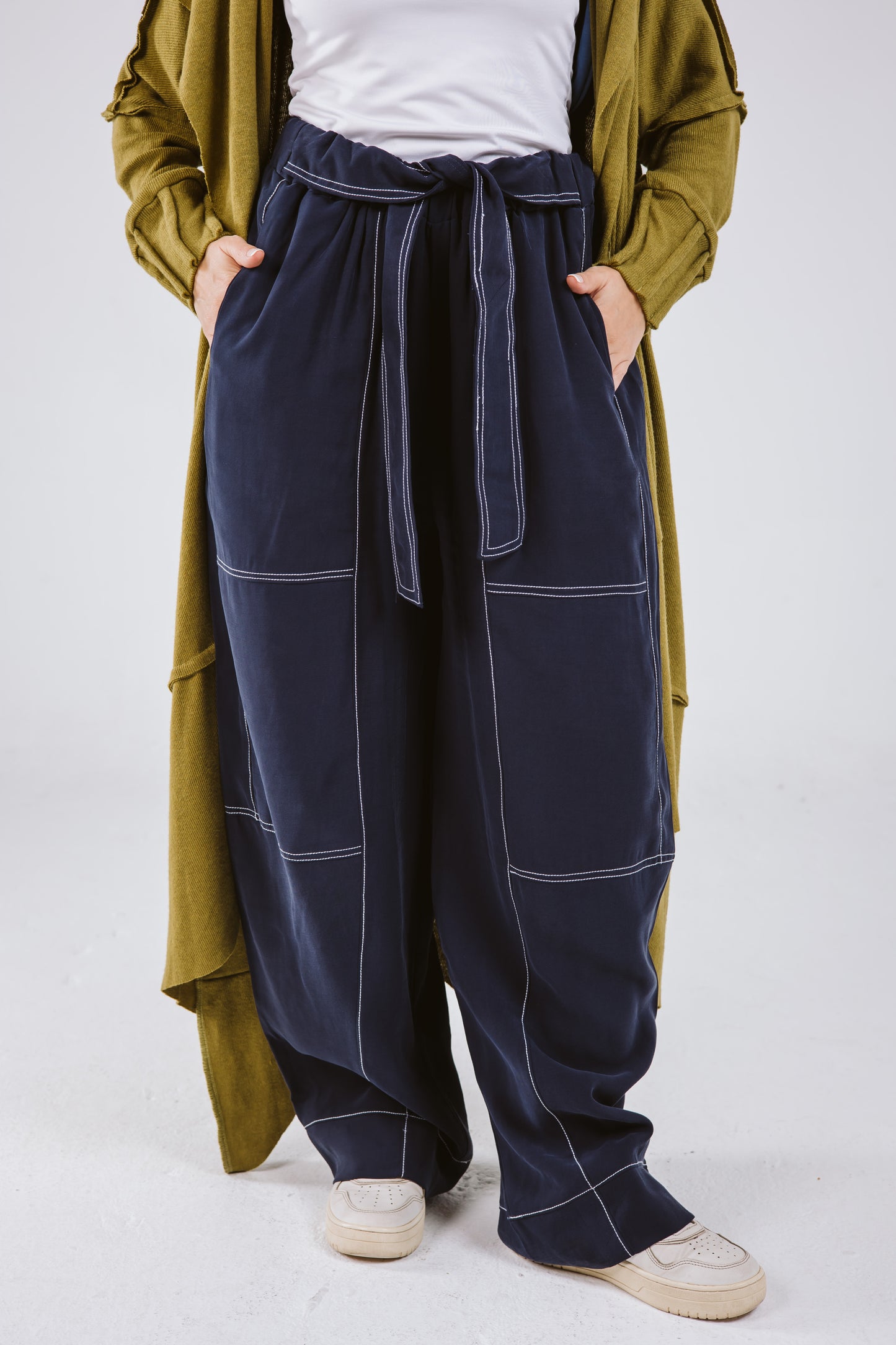 Stitches Wide Pants in Navy Blue