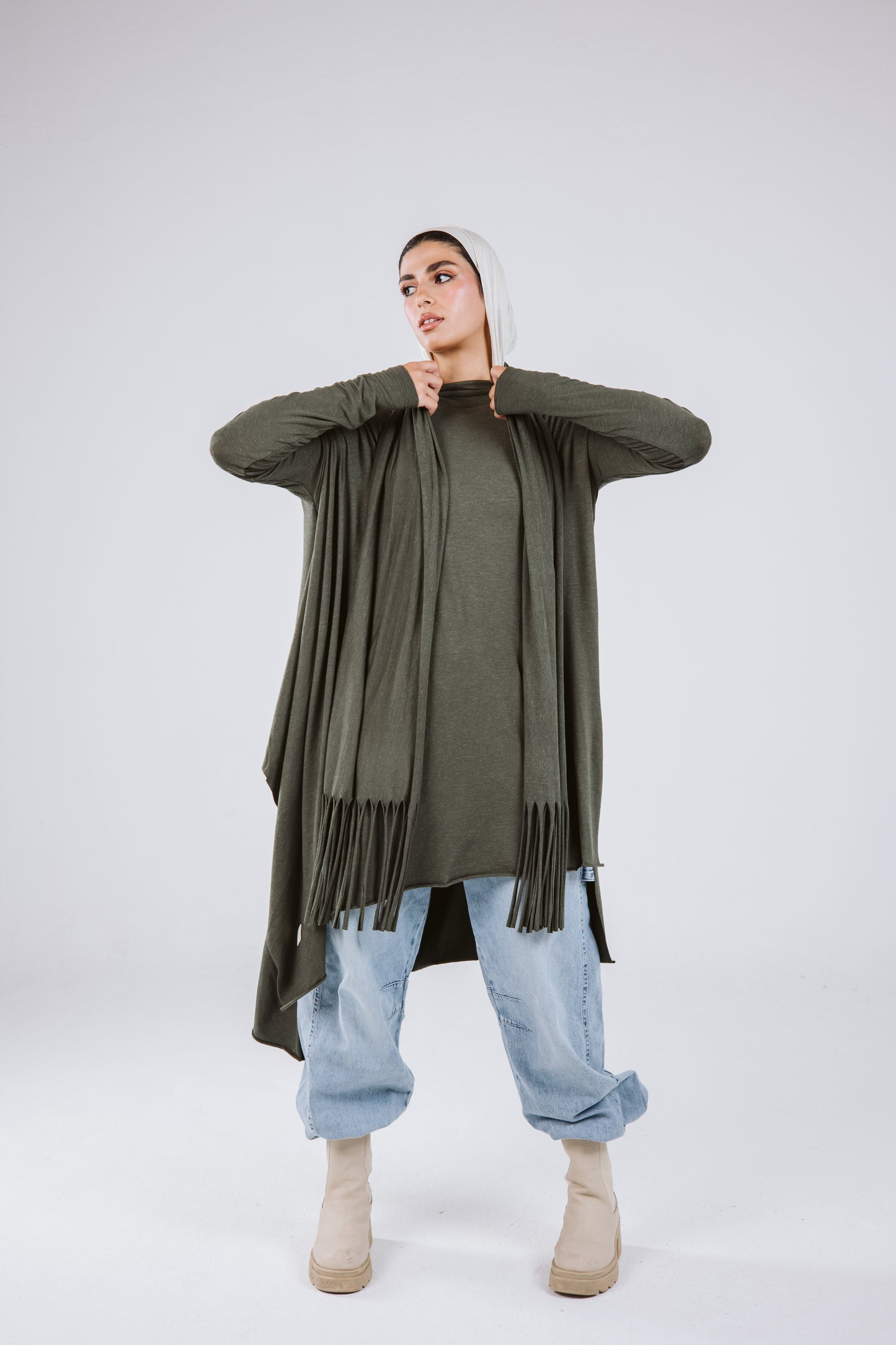 Waves Top with Fringes Scarf in Olive