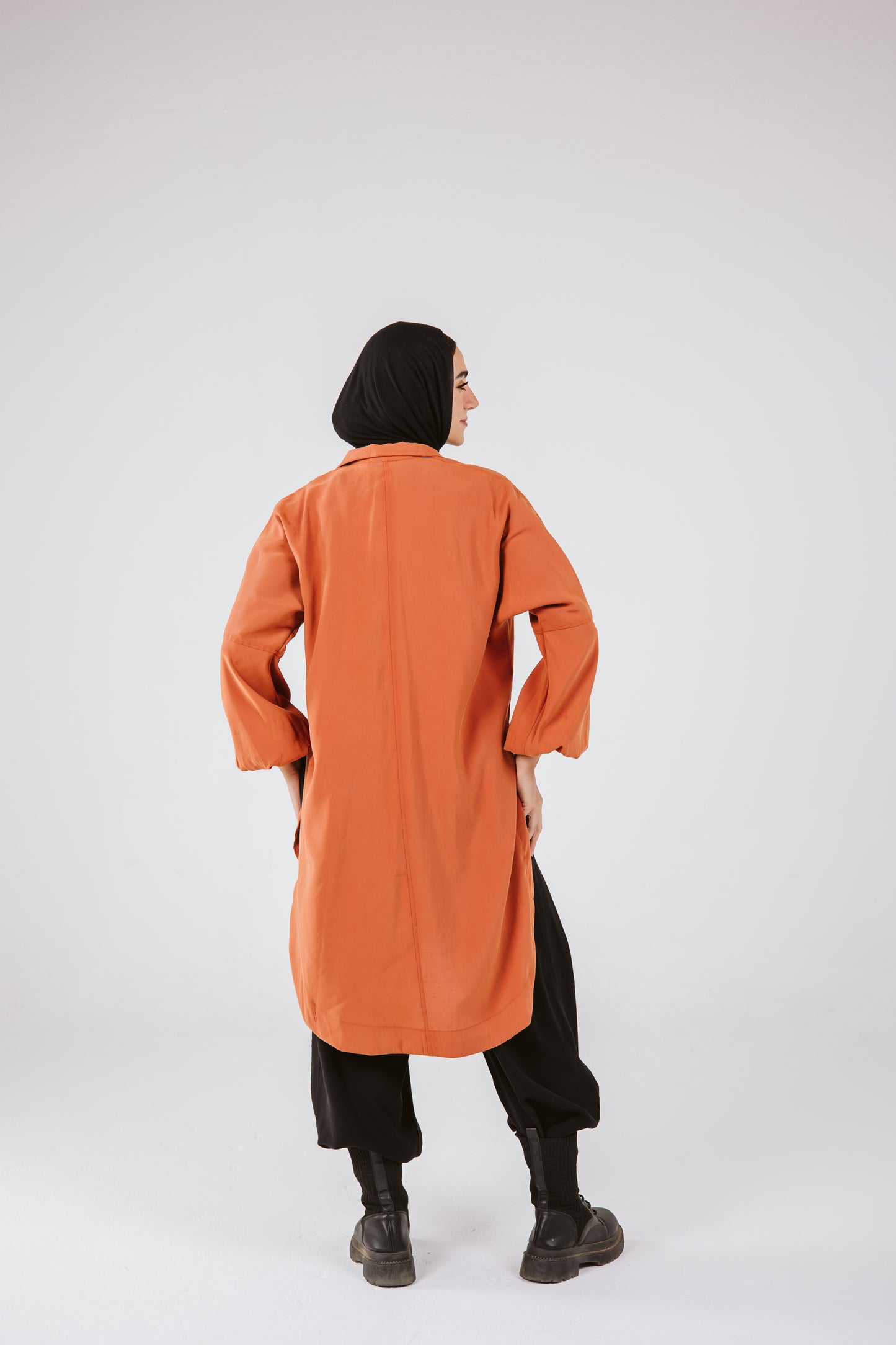 Puffy Sleeves High Low Shirt in Brick