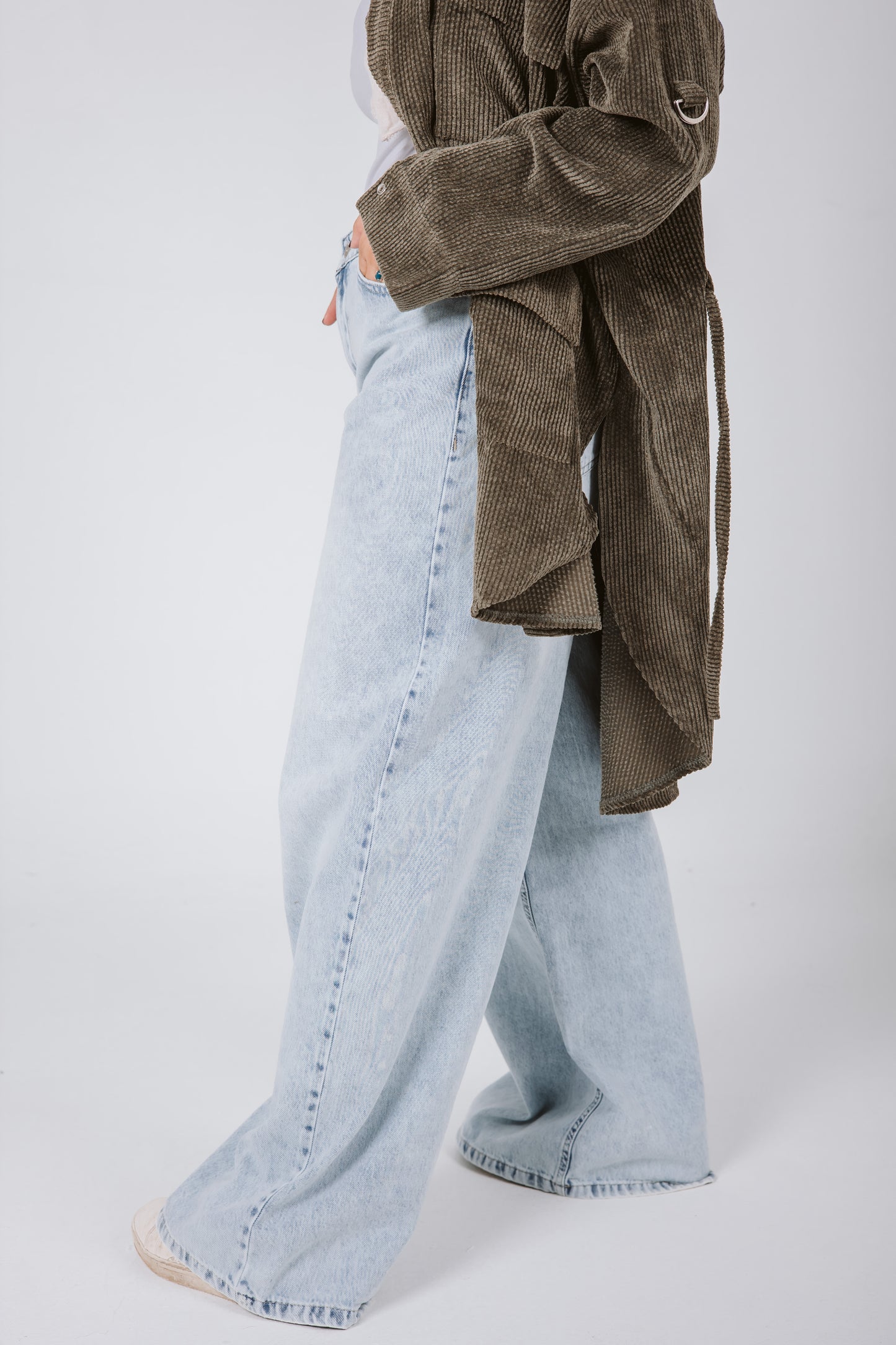 Wide leg Denim Pants in Light Blue