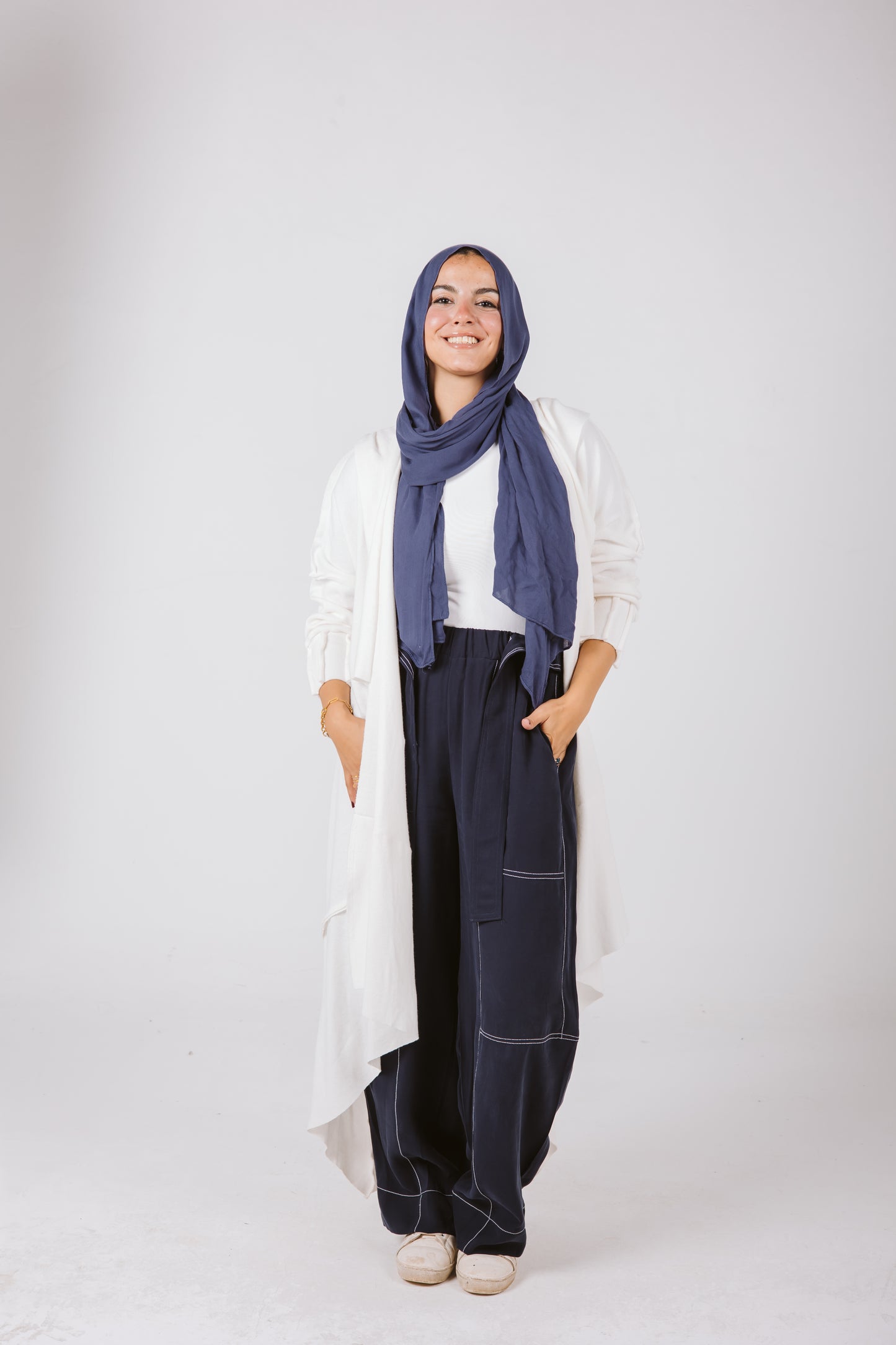 Stitches Wide Pants in Navy Blue