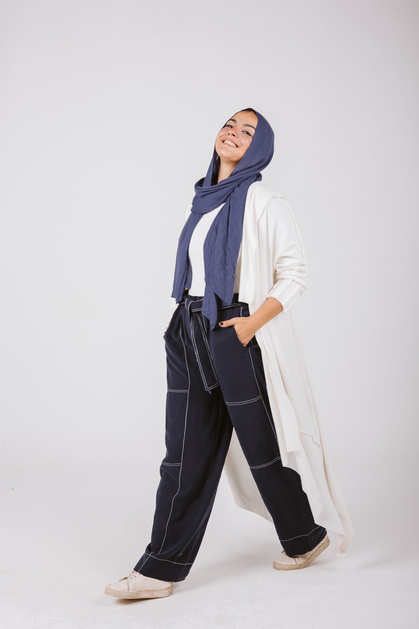 Stitches Wide Pants in Navy Blue