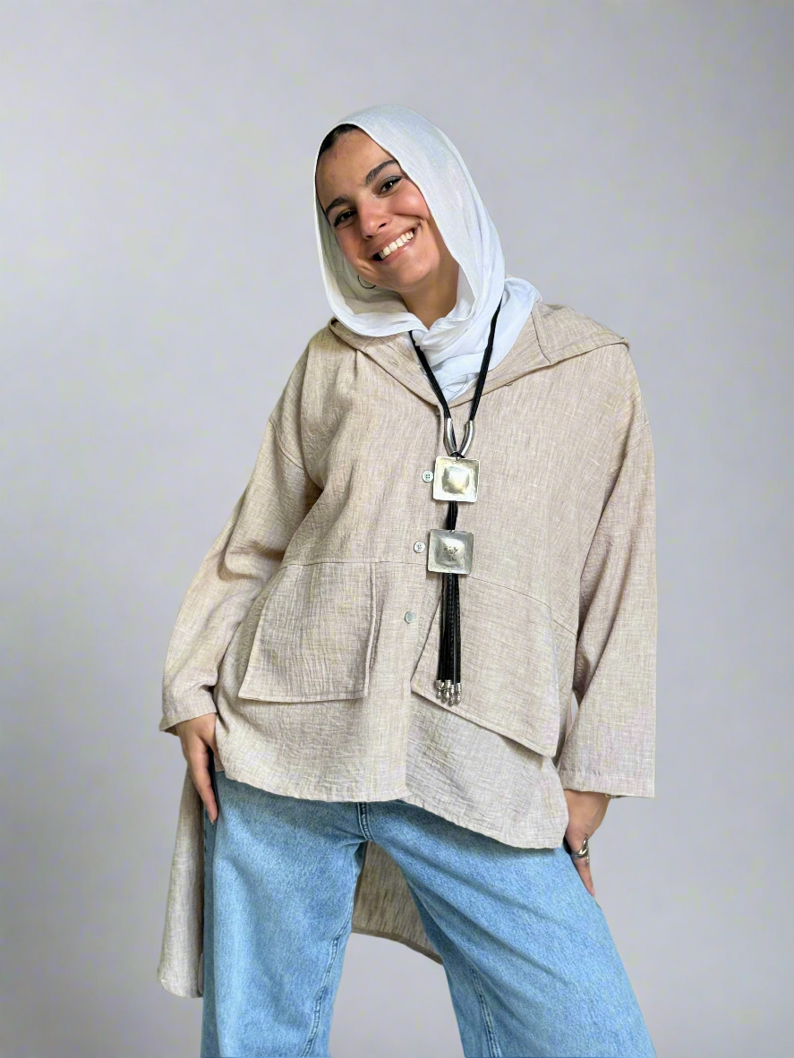 Hoodie High Low Pockets Shirt in Beige