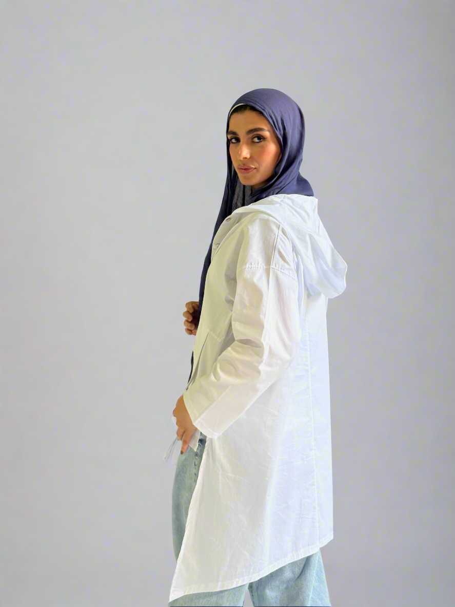 Hoodie High Low Pockets Shirt in White