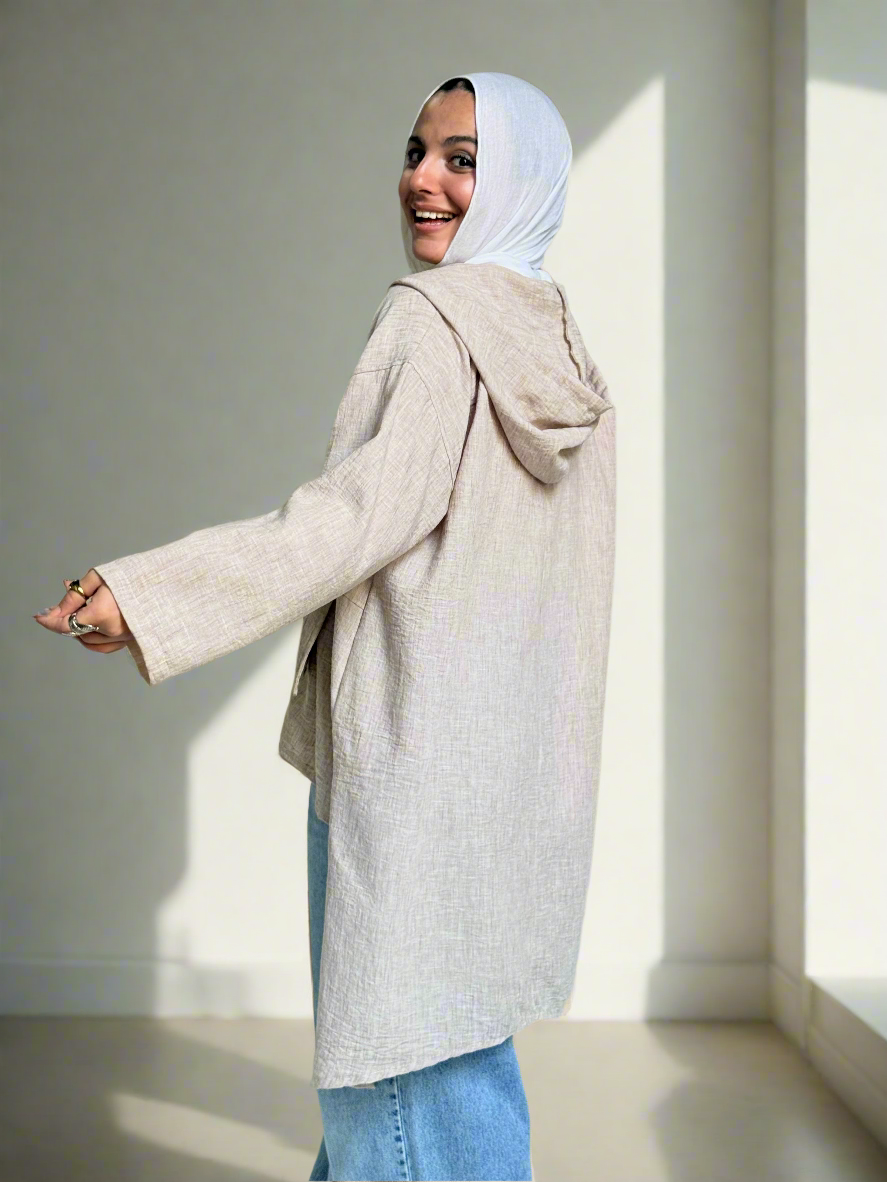 Hoodie High Low Pockets Shirt in Beige