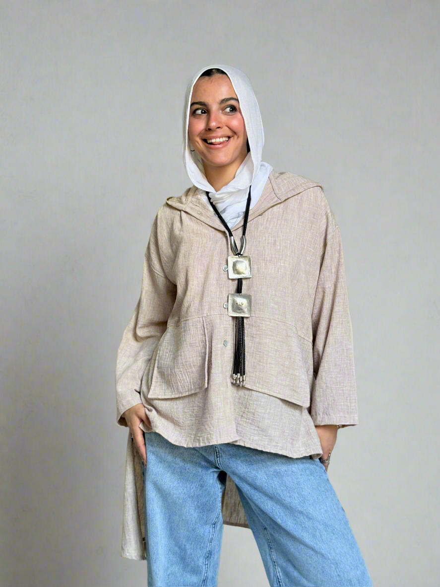 Hoodie High Low Pockets Shirt in Beige