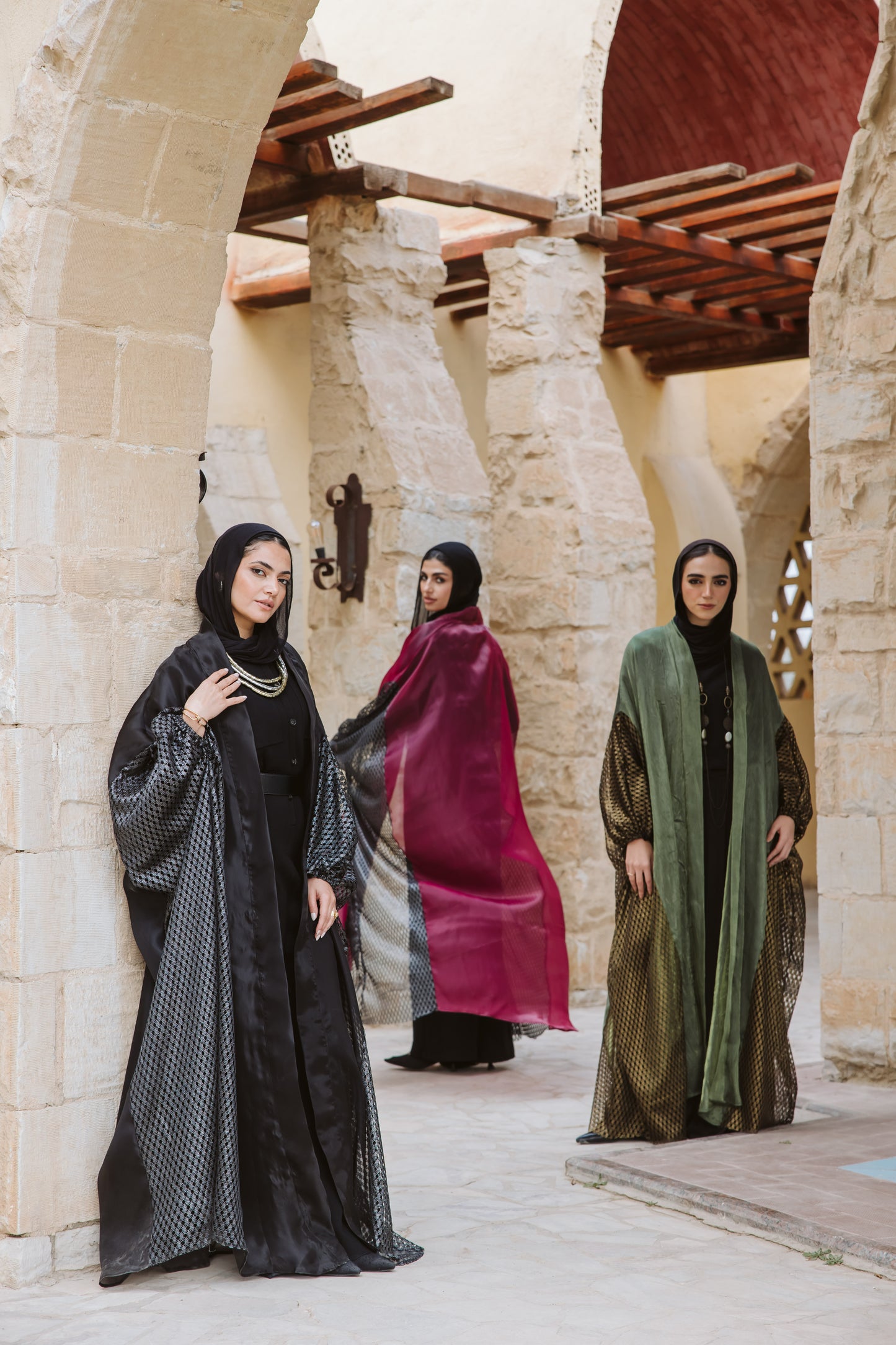 Qasr Kaftan in Olive