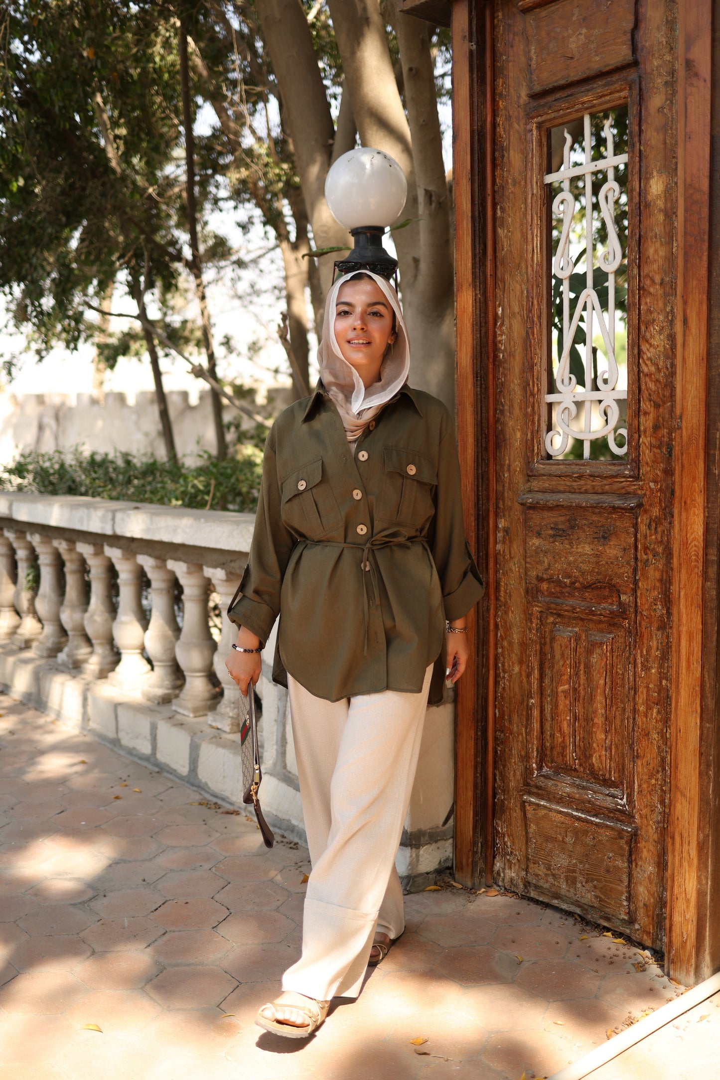 Linen Pockets Shirt in Olive