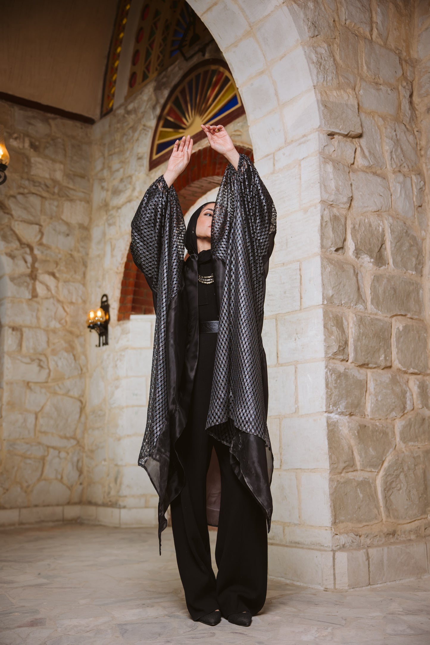 Qasr Kaftan in Black