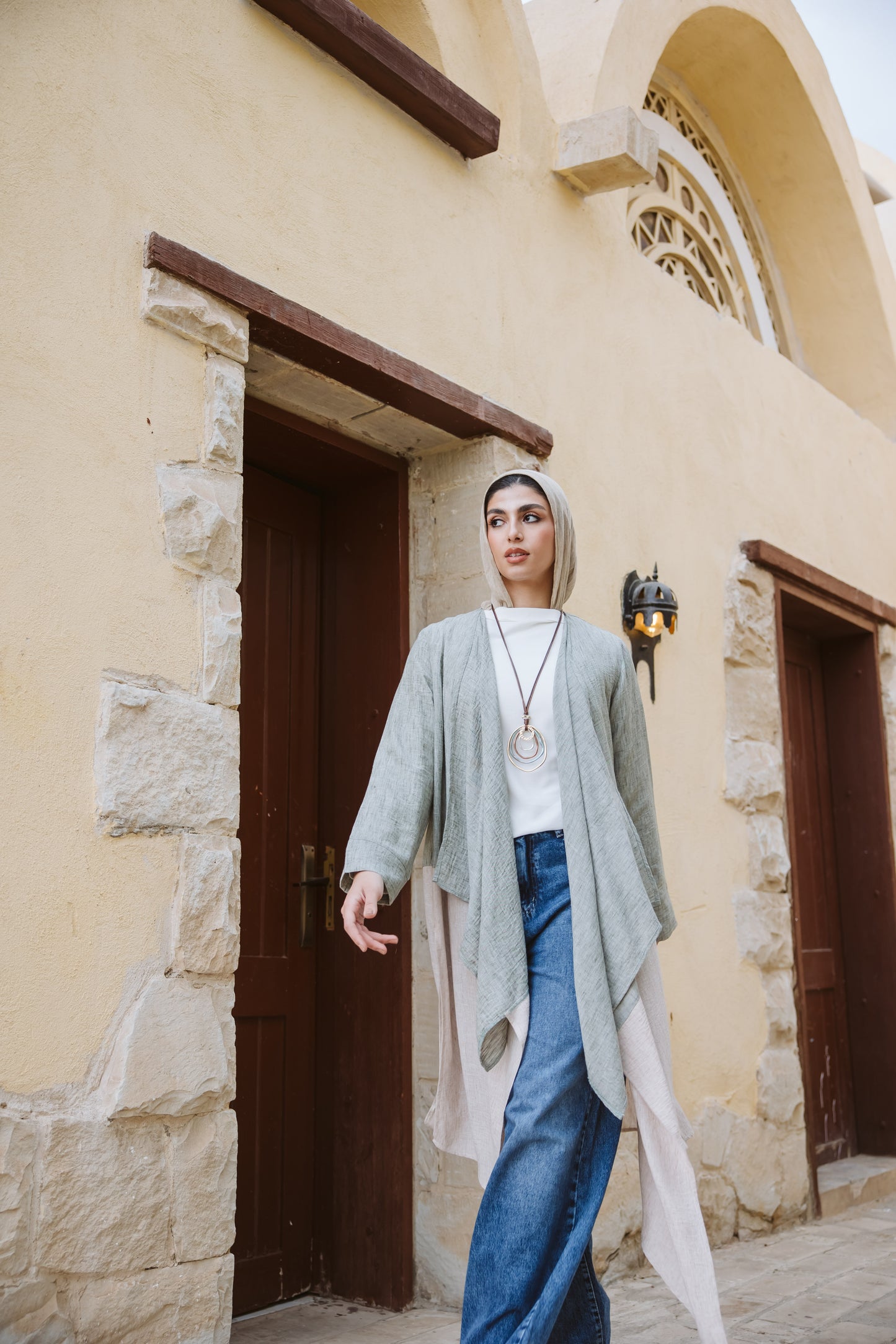Asymmetrical bicolor linen Cardigan in Mint