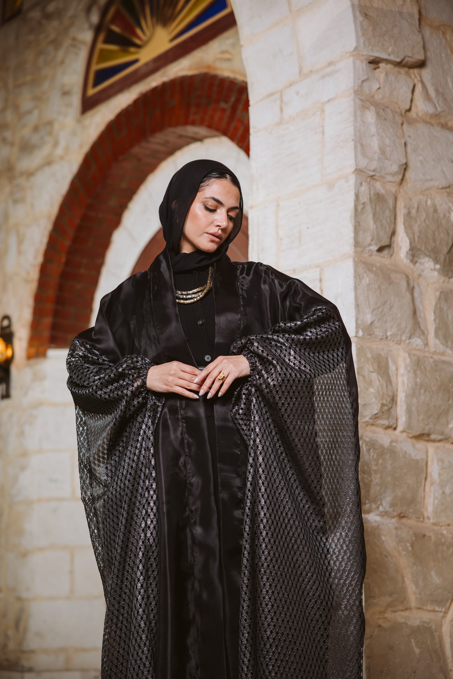Qasr Kaftan in Black