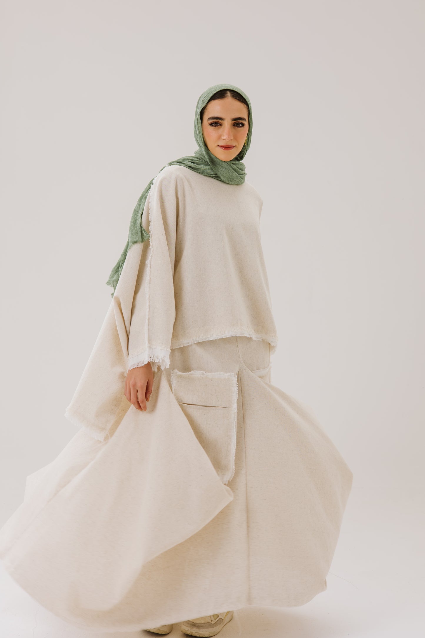 Asymmetrical Linen Pockets Skirt in Beige