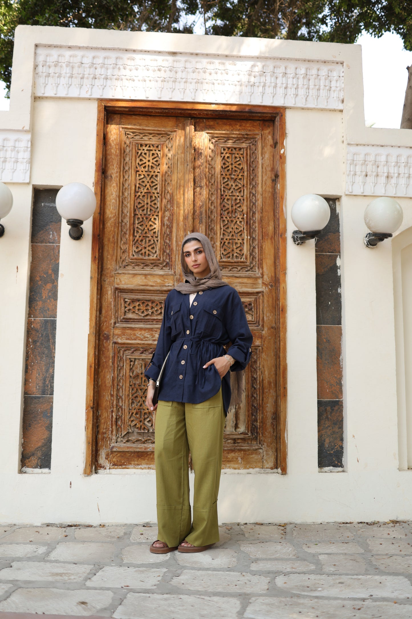 Pockets Linen Shirt in Navy