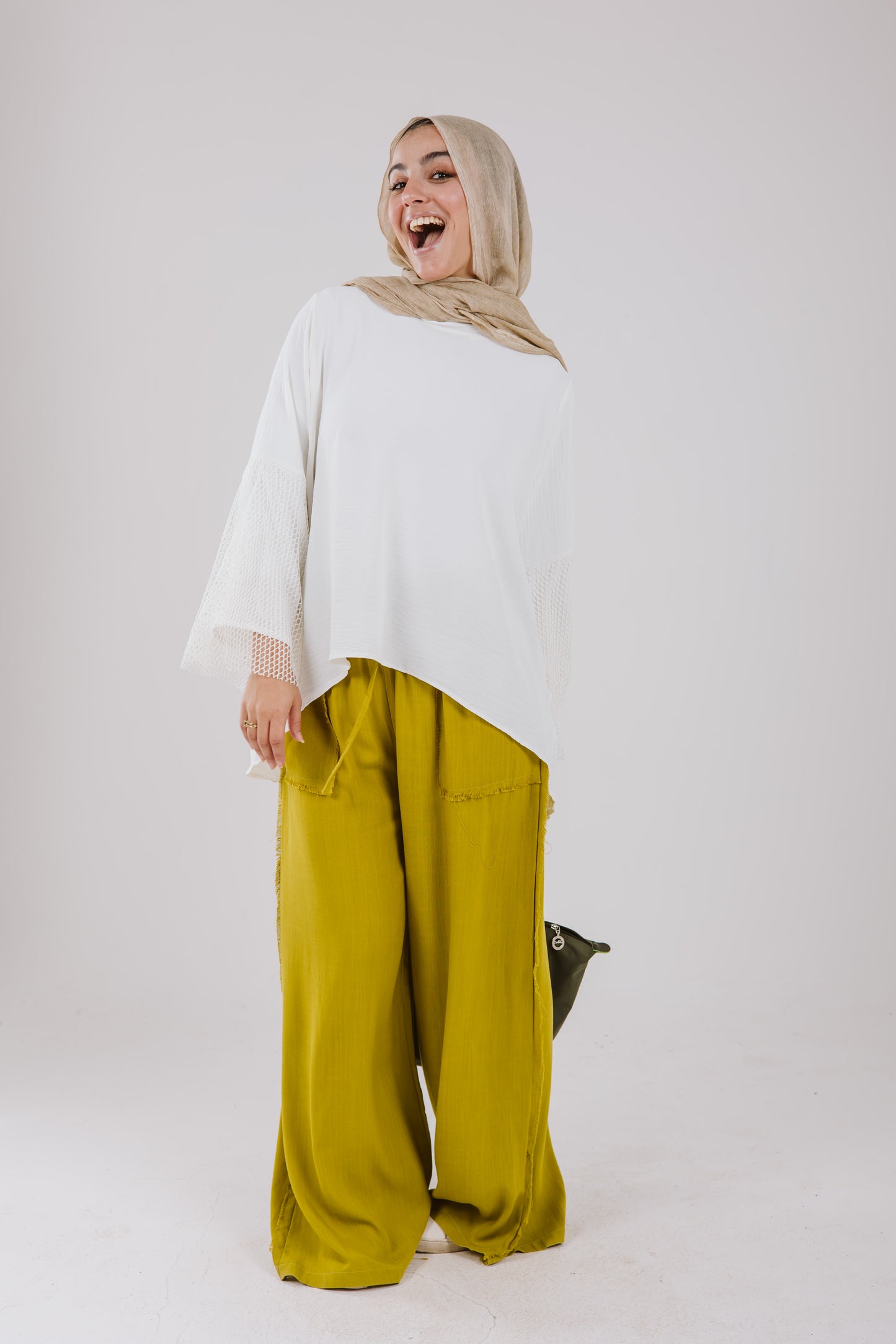 Net Sleeves High Low Top in White
