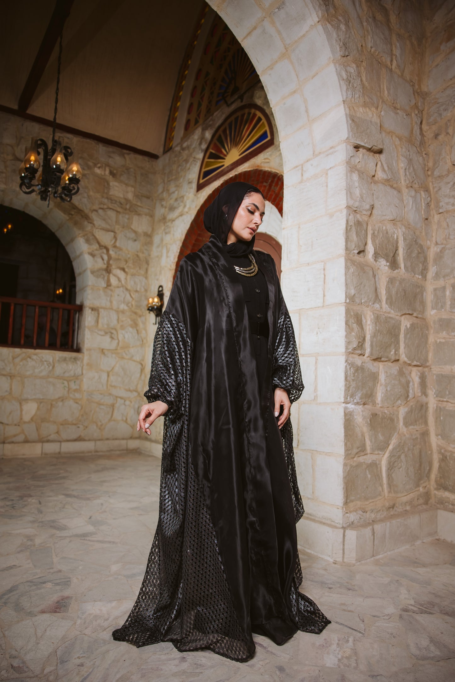 Qasr Kaftan in Black