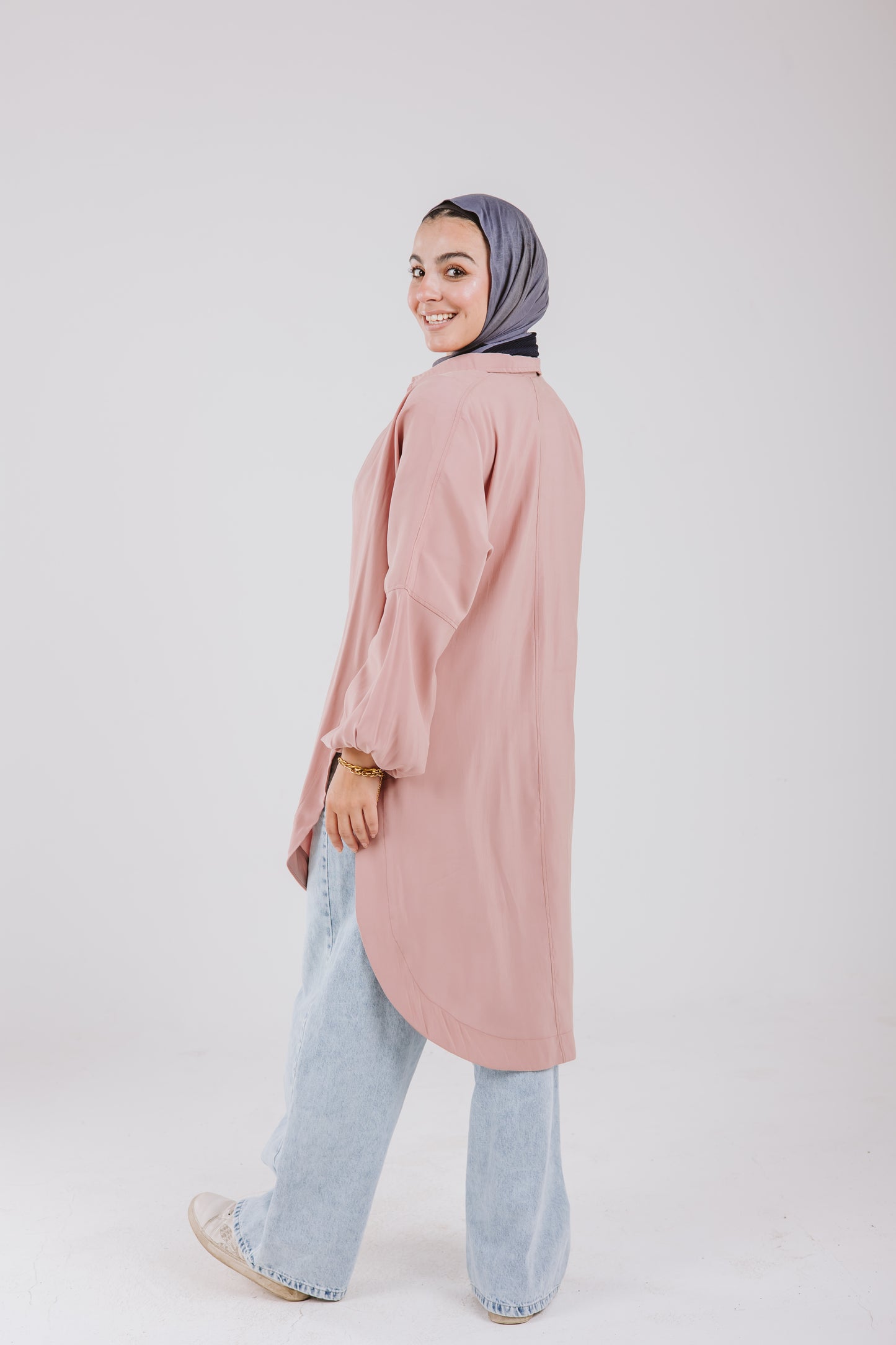Puffy Sleeves High Low Shirt in Baby Blue