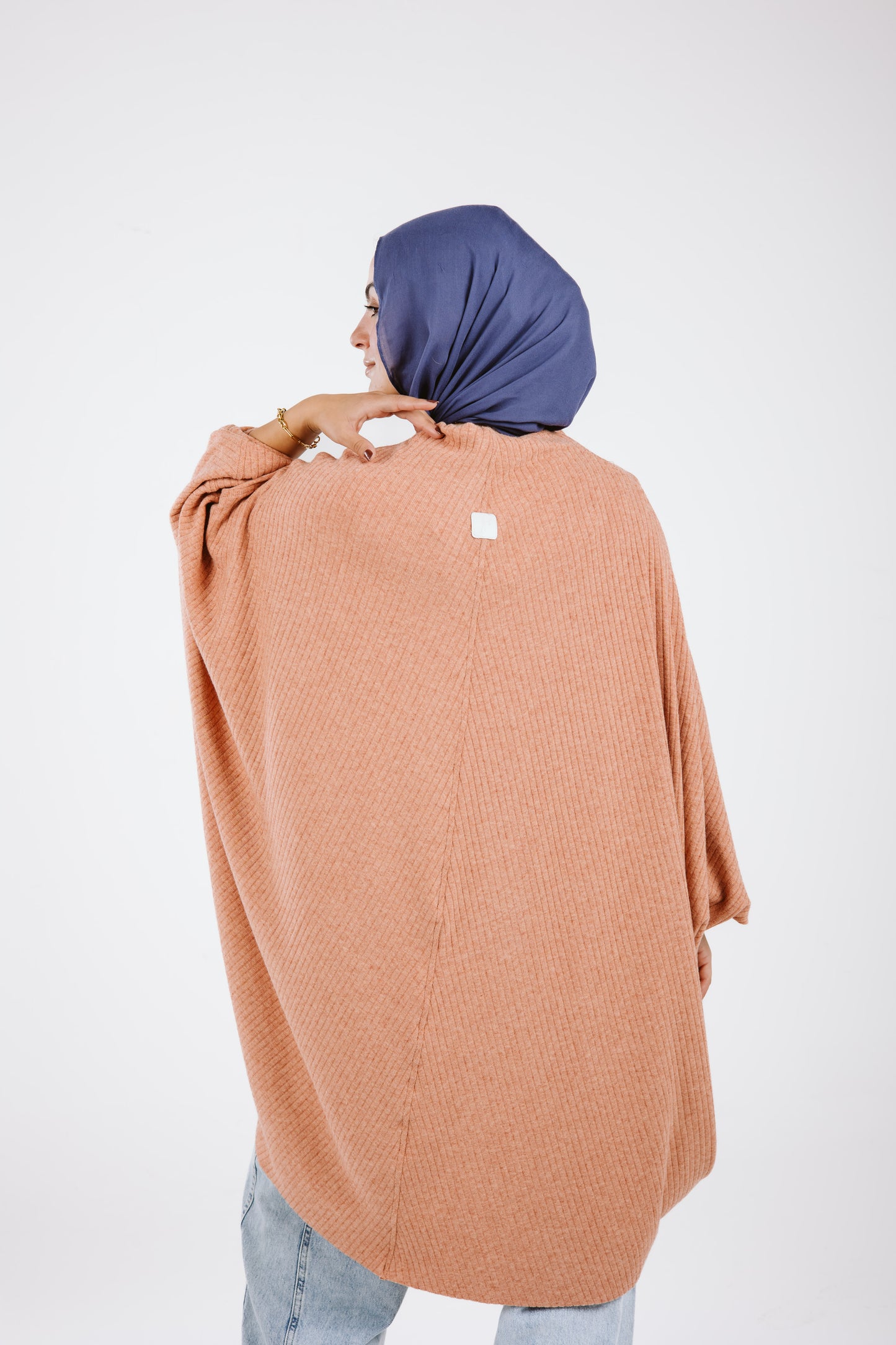 Long Sleeves Wool poncho in Peach