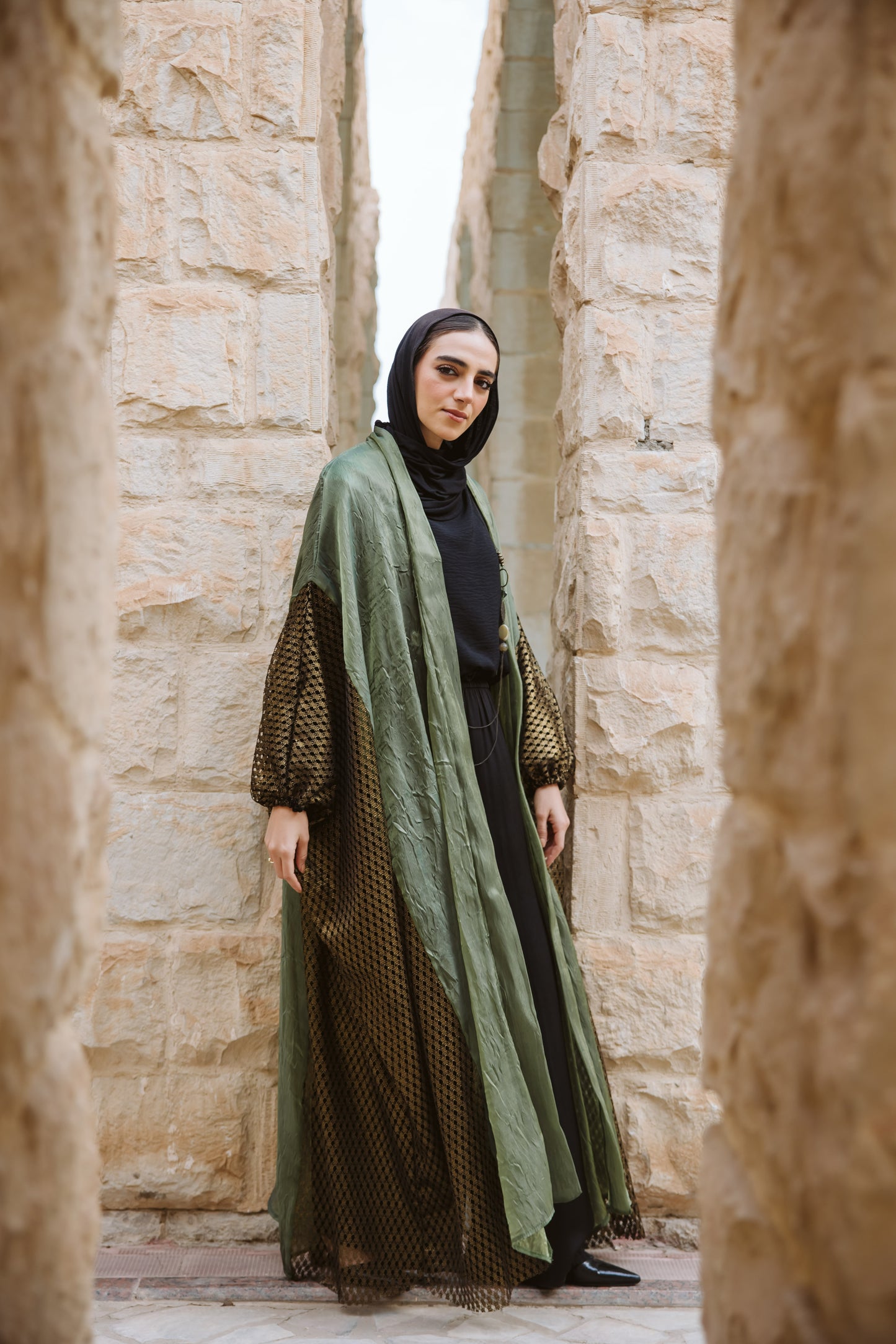 Qasr Kaftan in Olive
