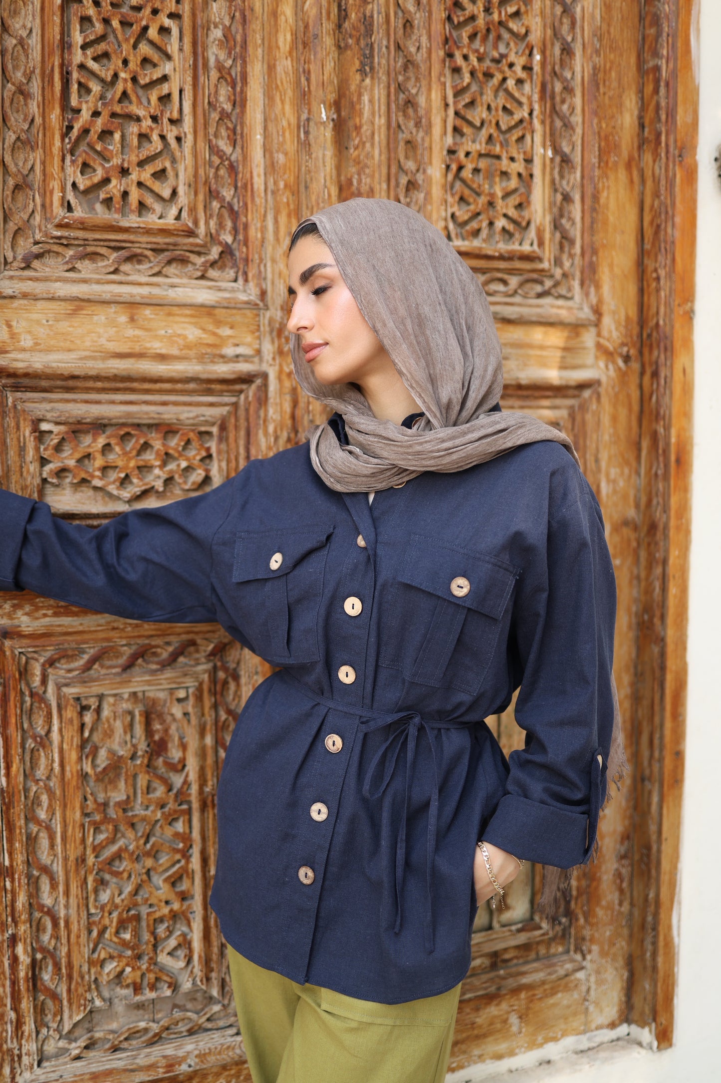 Pockets Linen Shirt in Navy