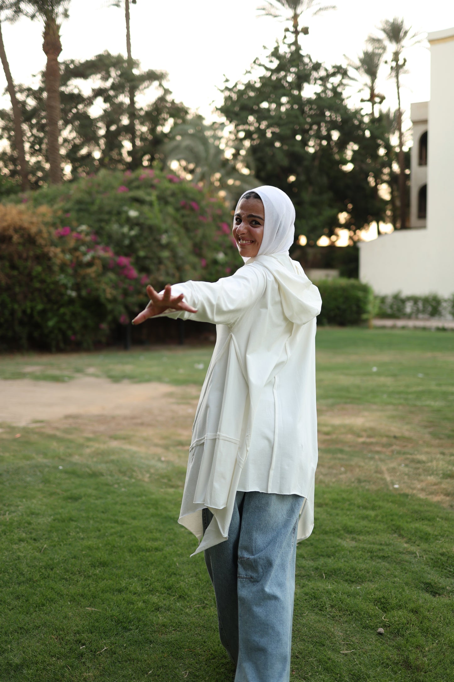 Stitches Side Cotton Top in White