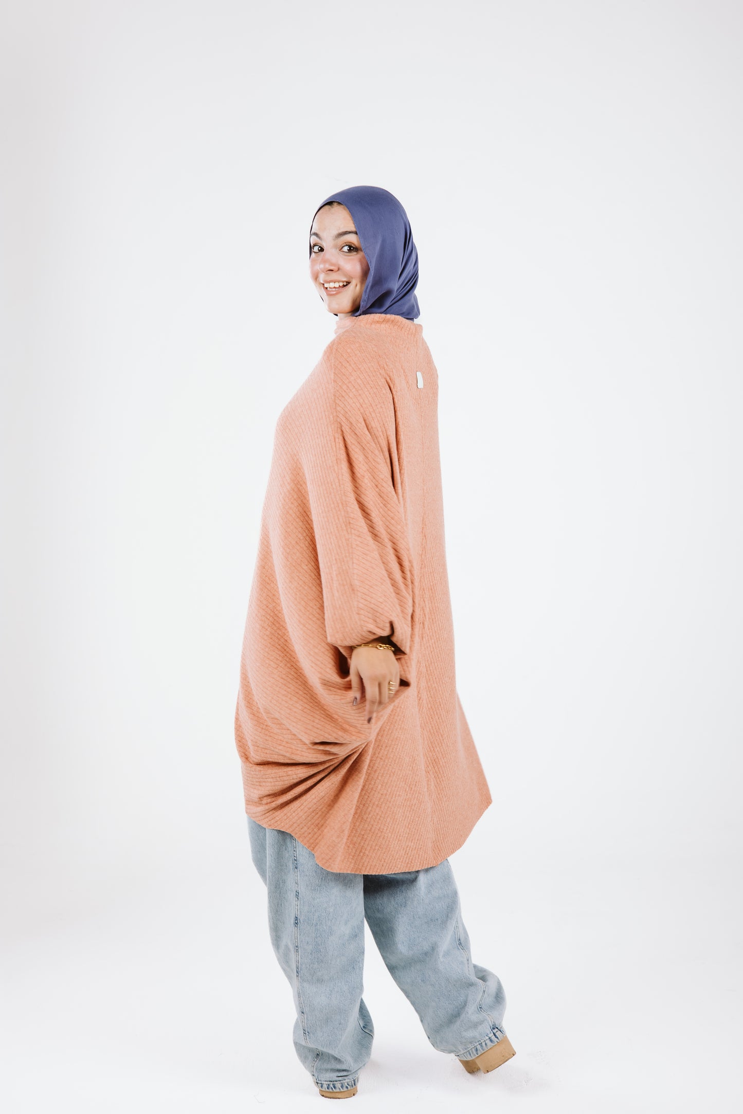 Long Sleeves Wool poncho in Peach