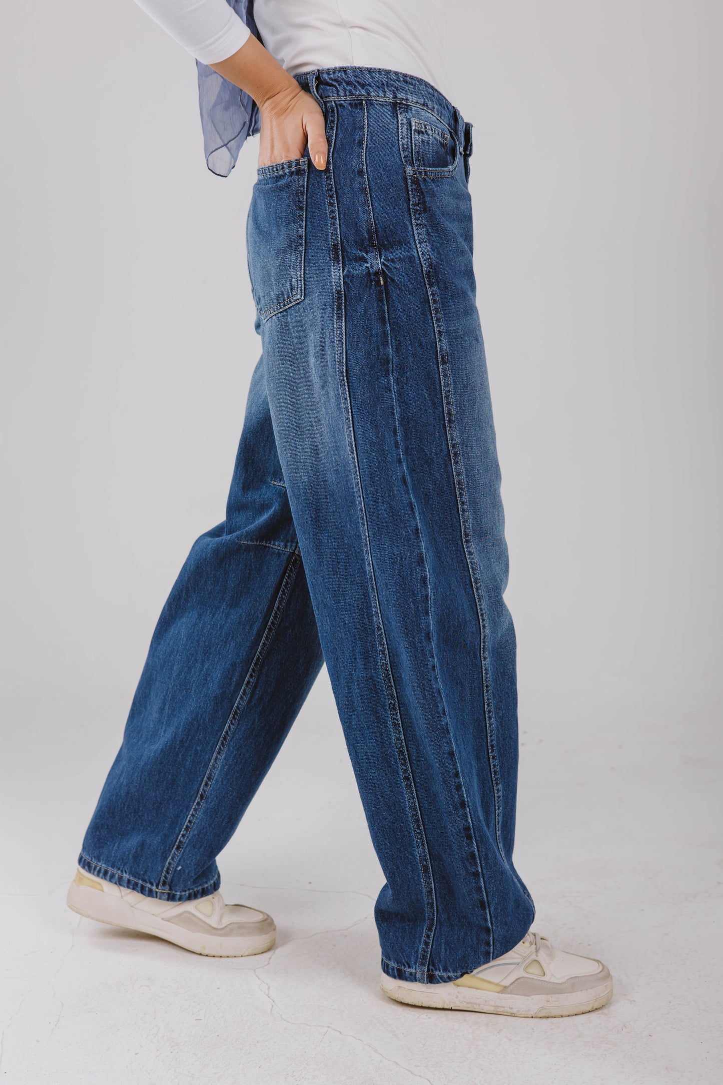 High Waist Balloon Denim Pants in Washed Dark Blue