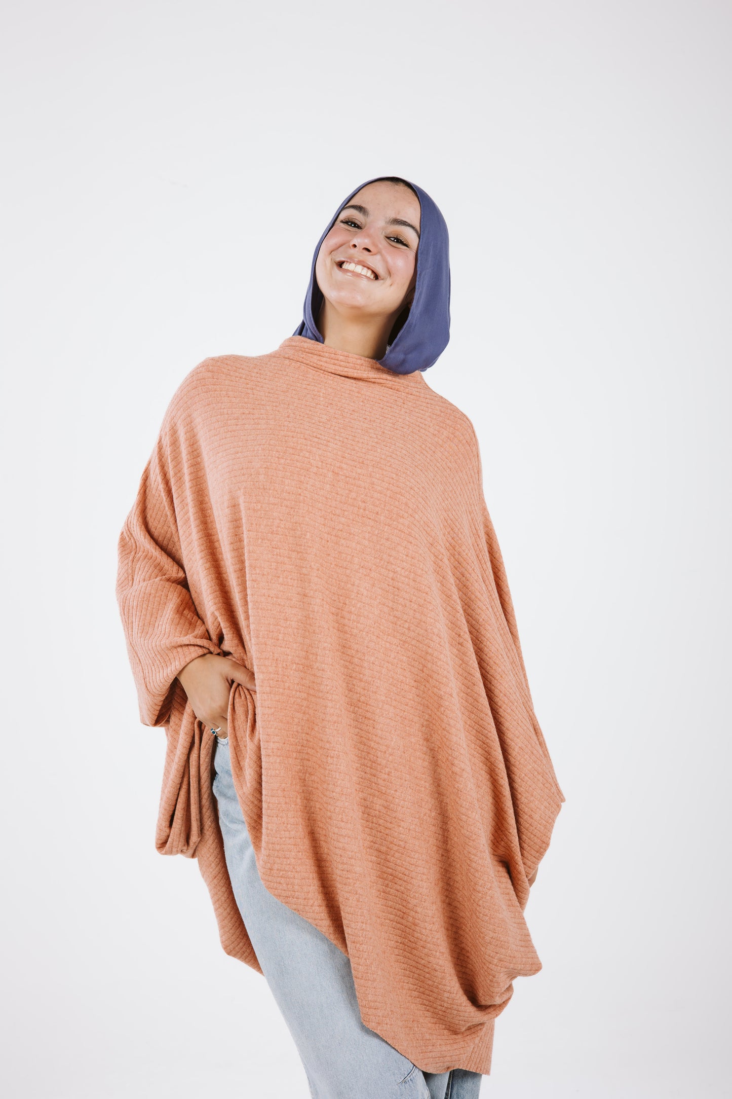 Long Sleeves Wool poncho in Peach