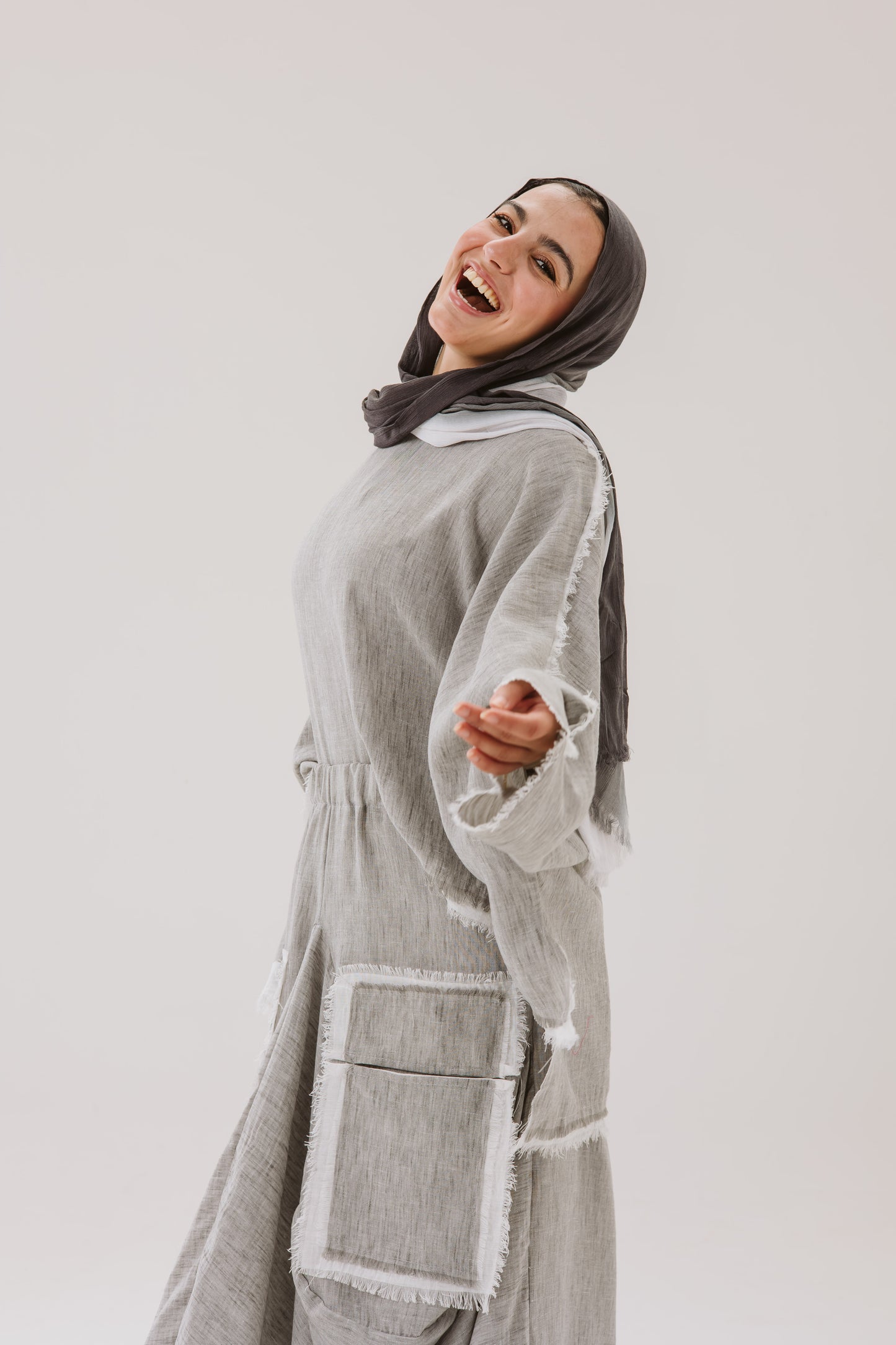Linen High Low Top In Grey
