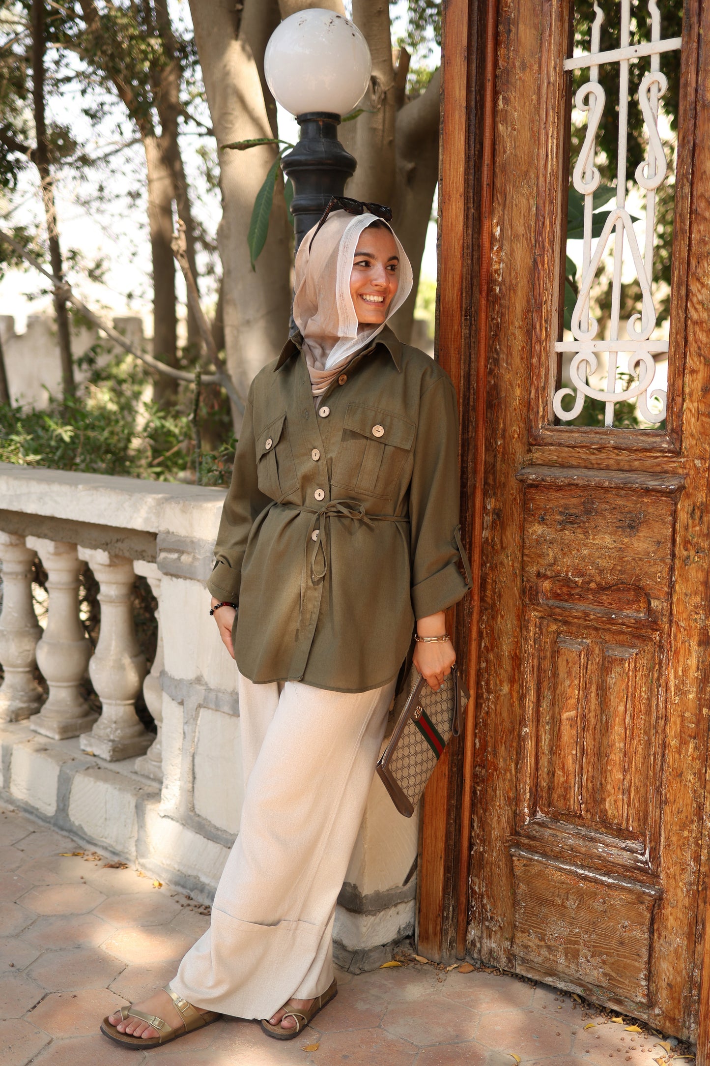 Linen Pockets Shirt in Olive