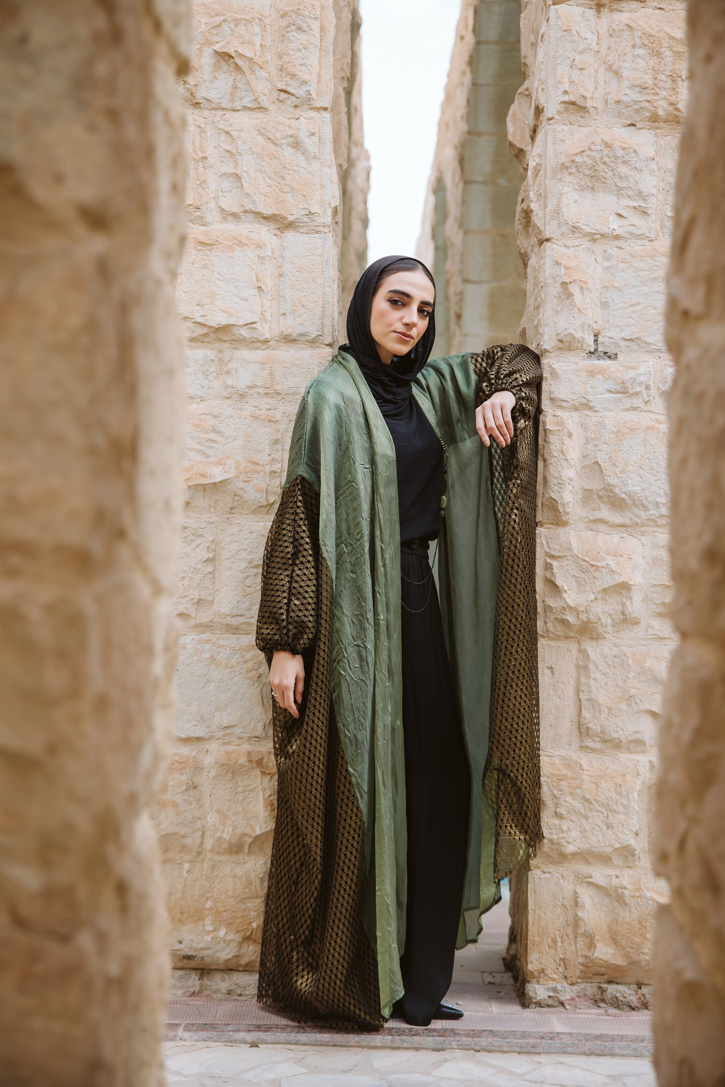Qasr Kaftan in Olive