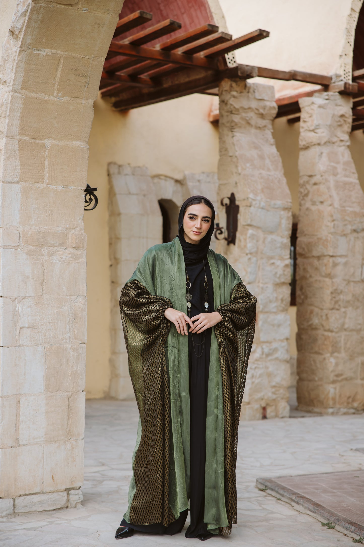 Qasr Kaftan in Olive