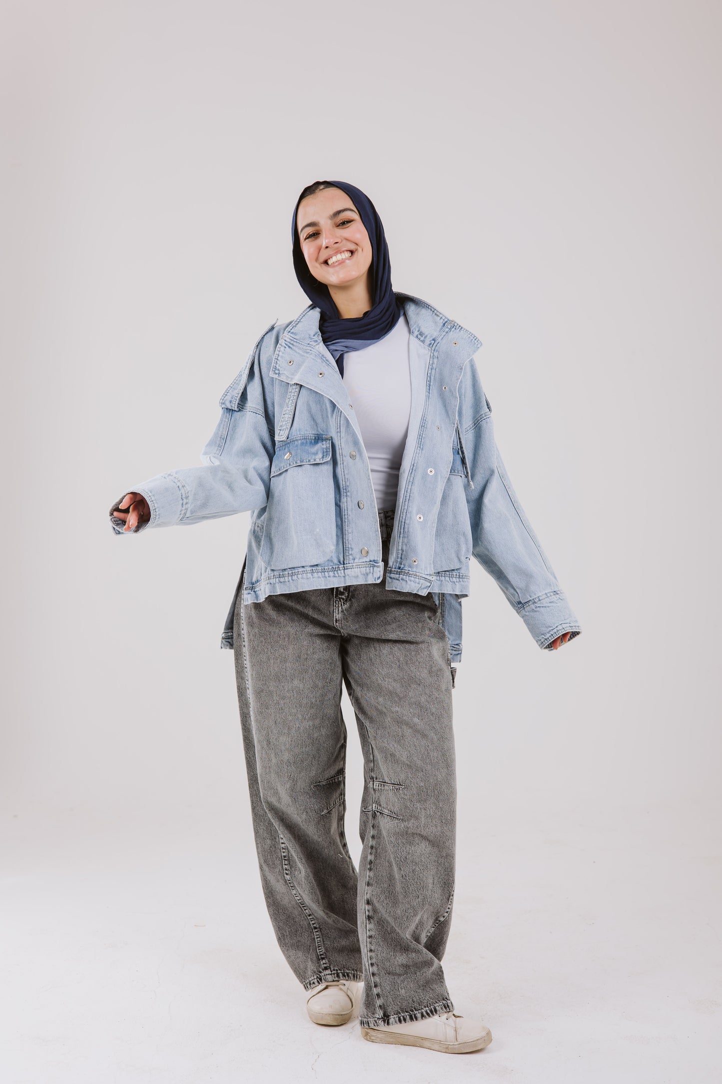 High Waist Balloon Denim Pants in Washed Gray