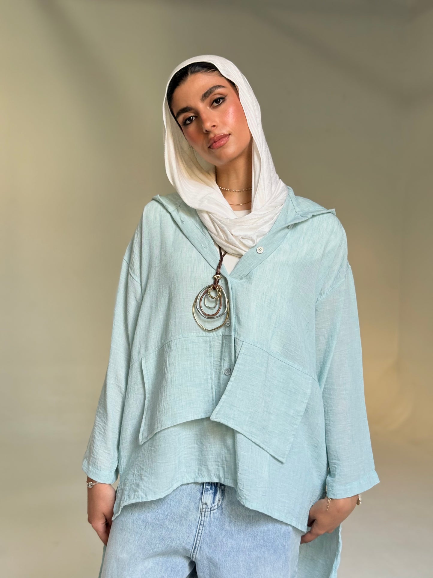 Hoodie High Low Pockets Shirt in Blue Mint.