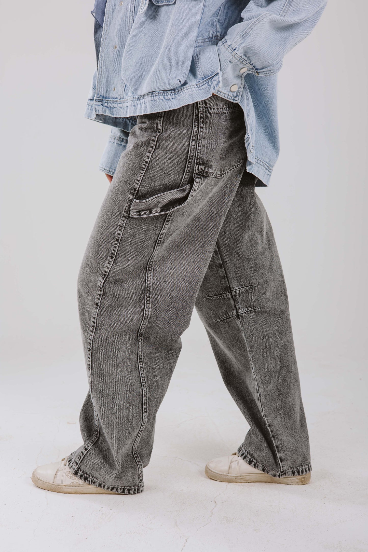 High Waist Balloon Denim Pants in Washed Gray