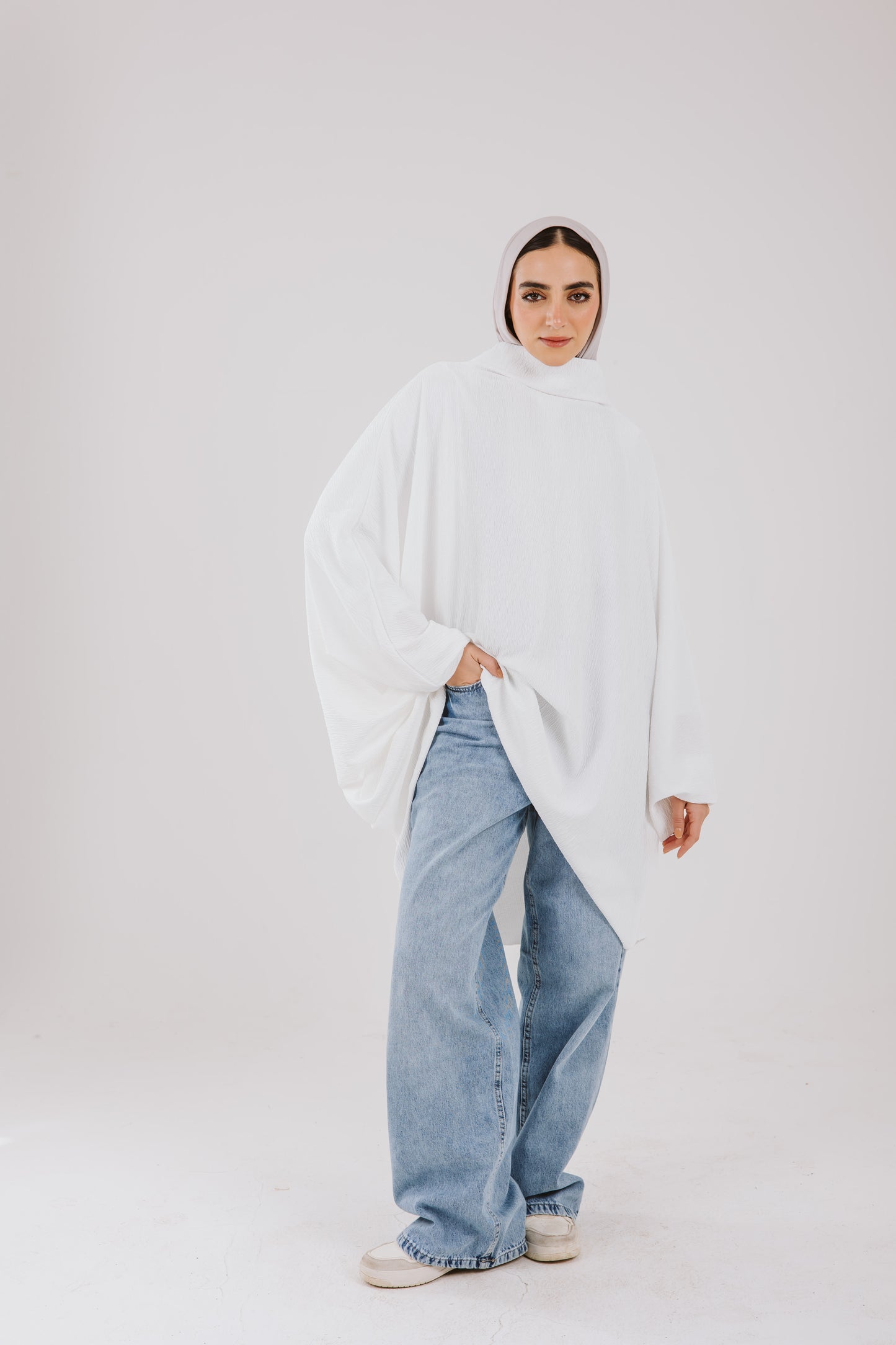 Straight Leg Denim Pants in Light Blue