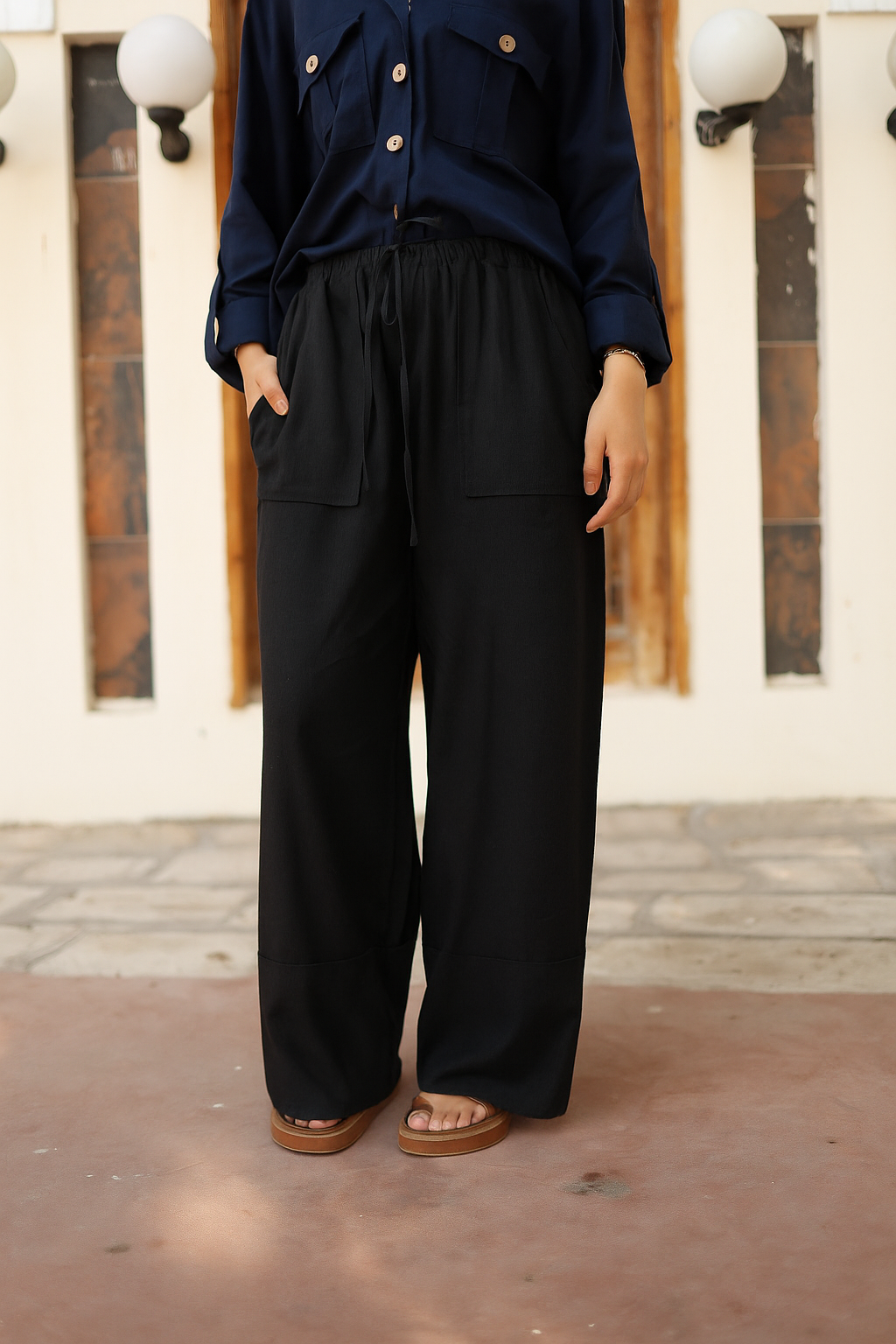 Wide Linen Pants in Black