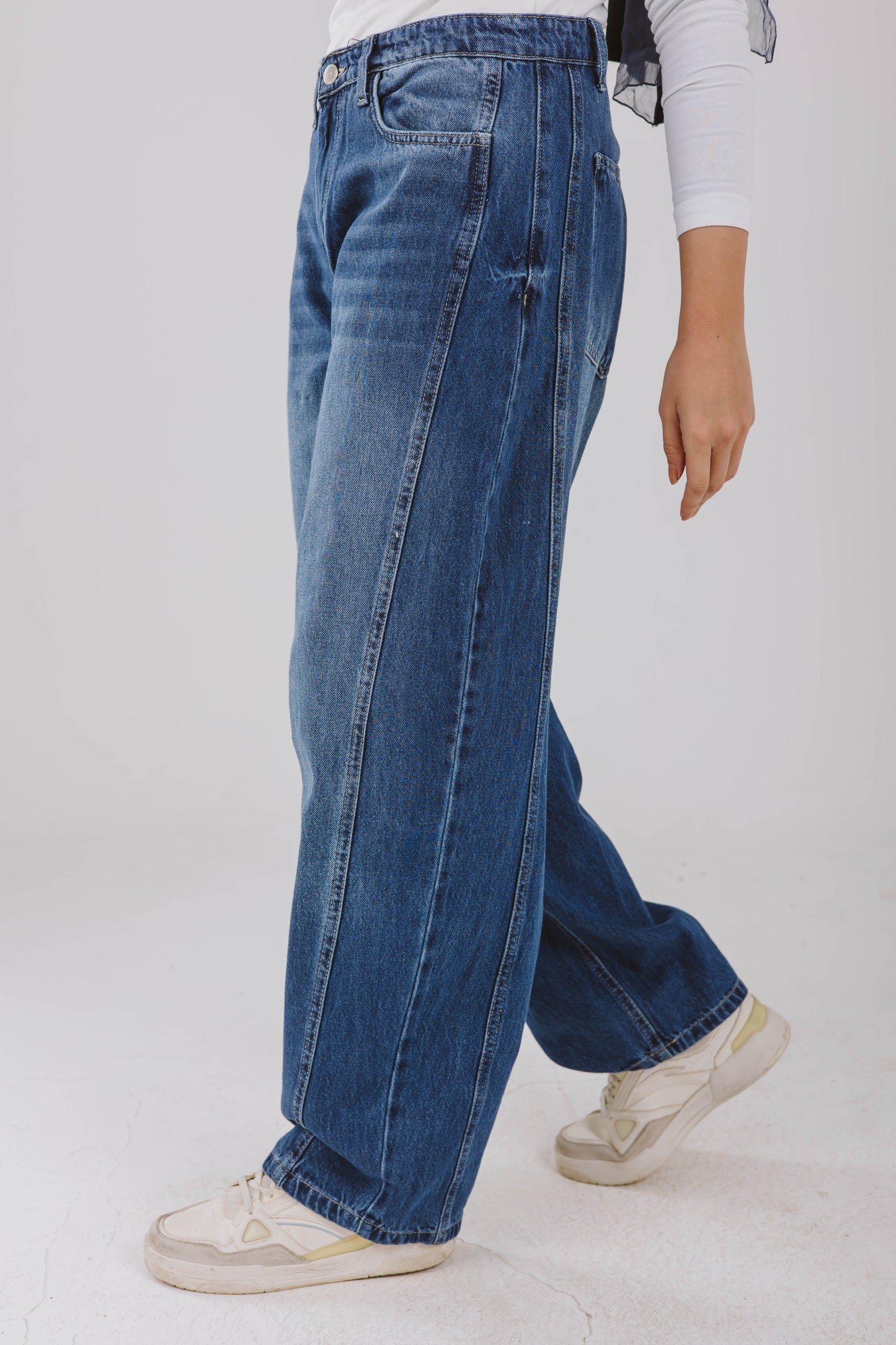 High Waist Balloon Denim Pants in Washed Dark Blue