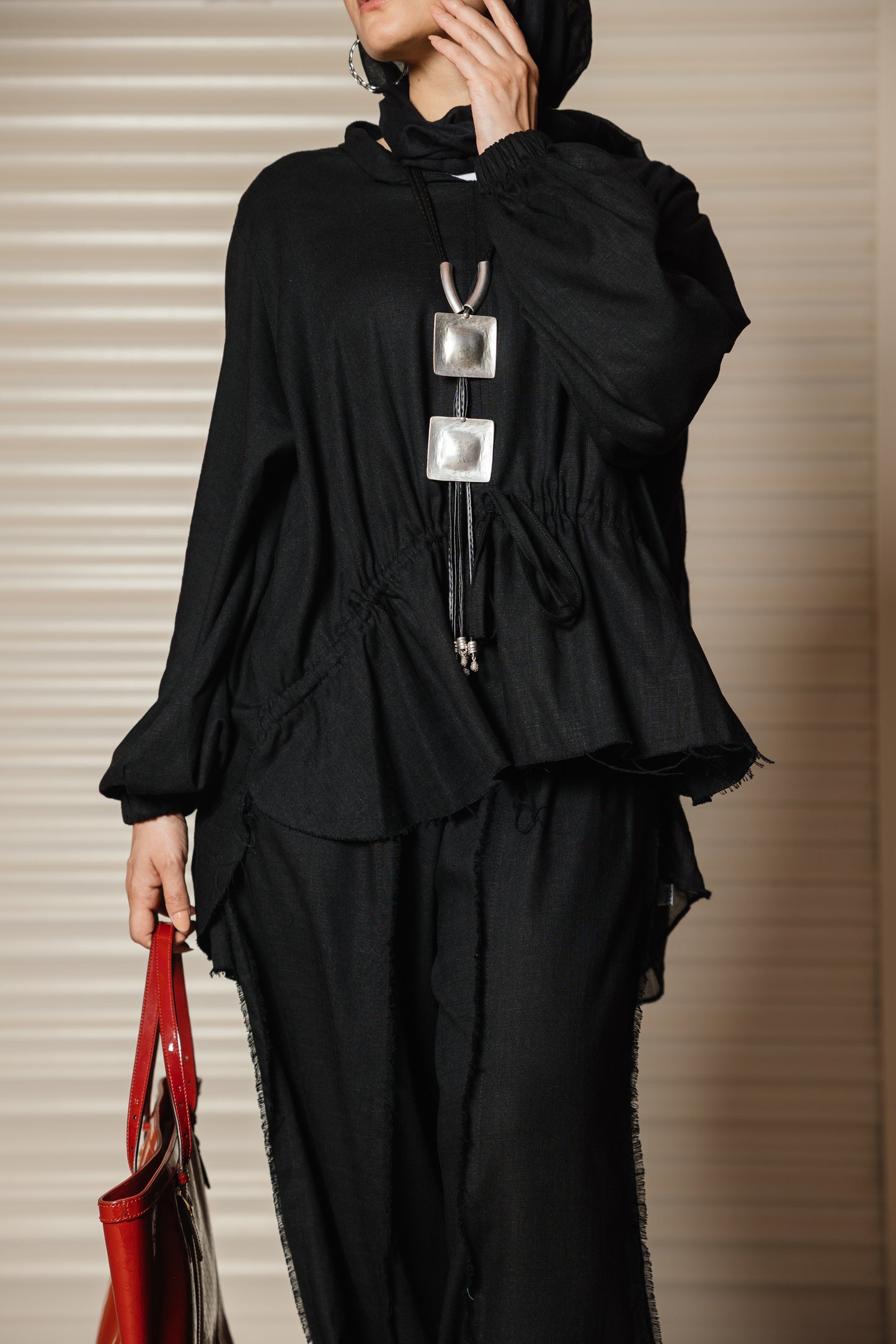 Linen Stitches Set in Black