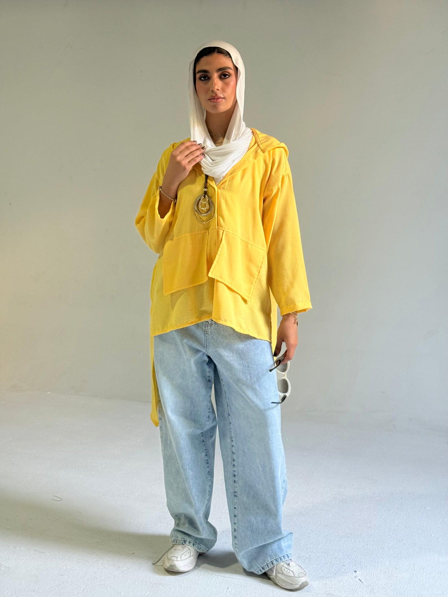 Hoodie High Low Pockets Shirt in Yellow