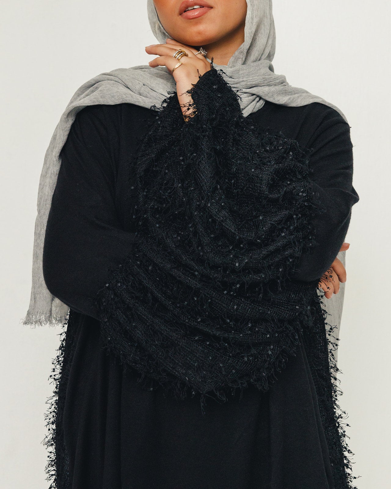 Feathers Knit Puffy Sleeves High Low Top