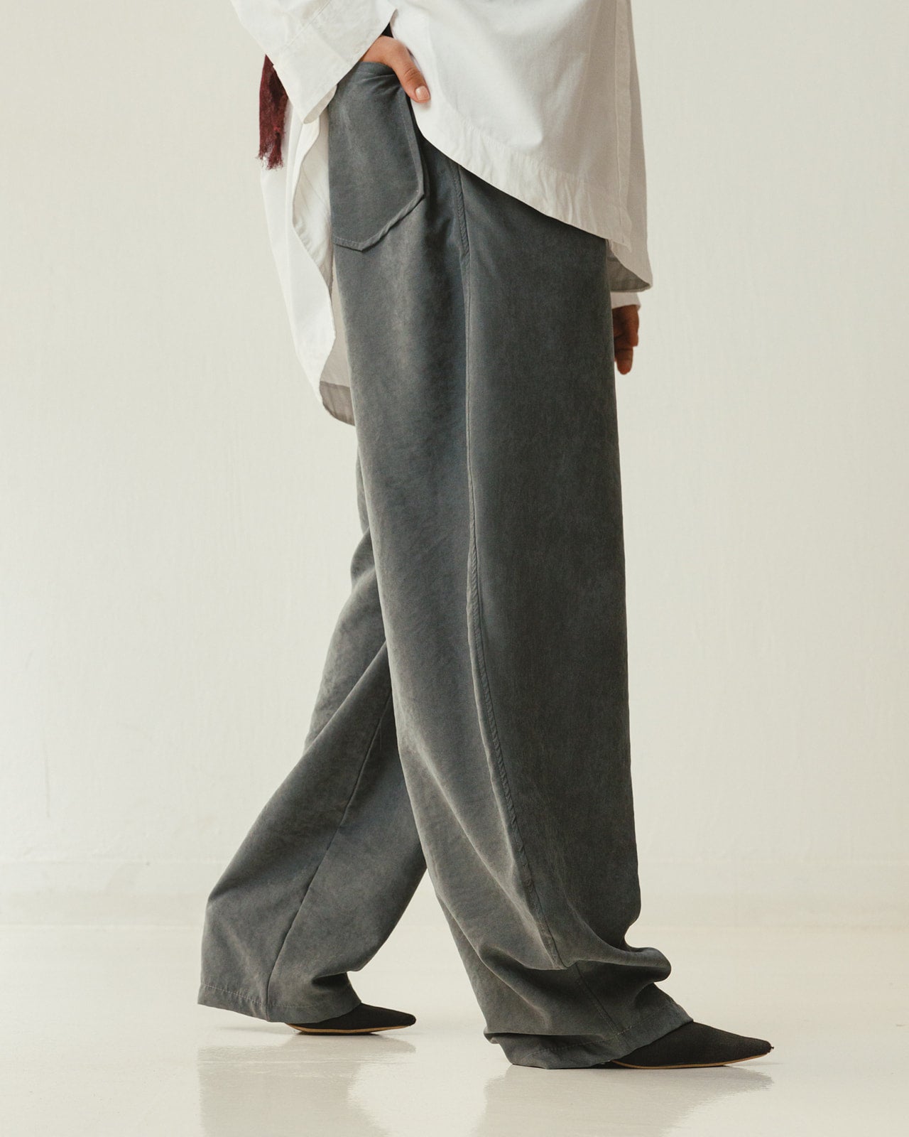 Flow Move Pants in Grey