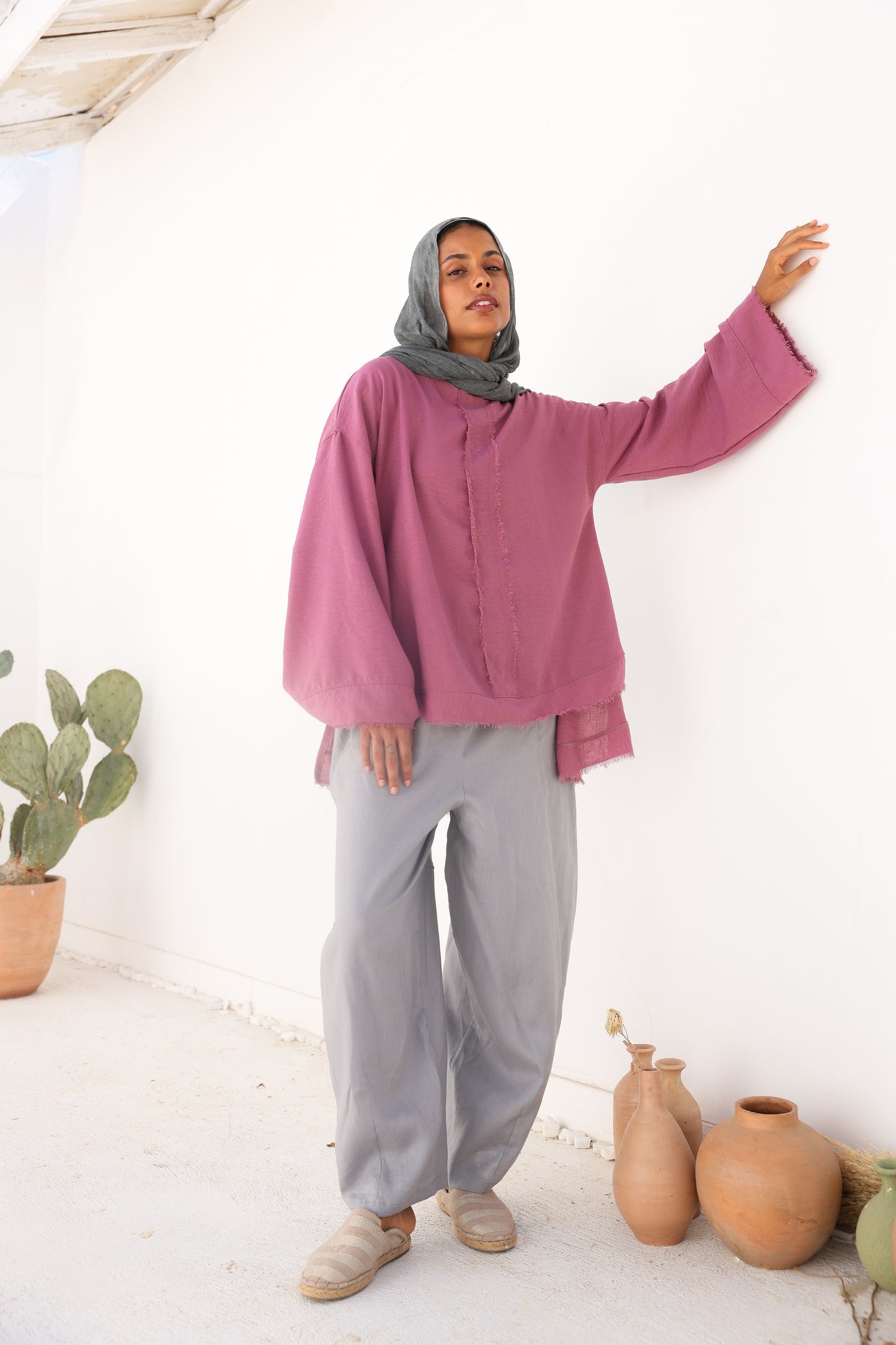 Unfinished Bell Sleeves Linen Top in Mulberry