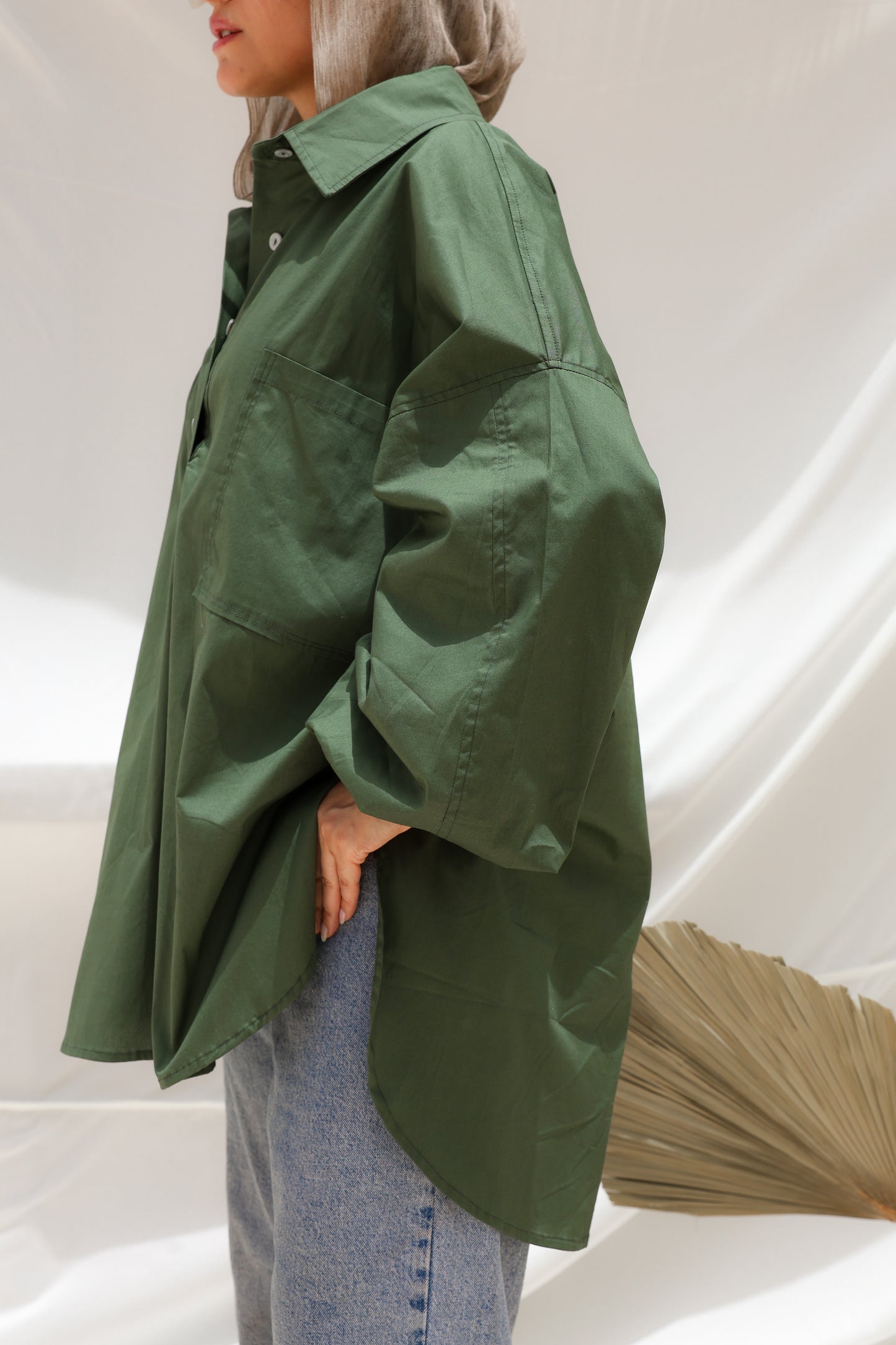 The Popover Popline Shirt in Olive
