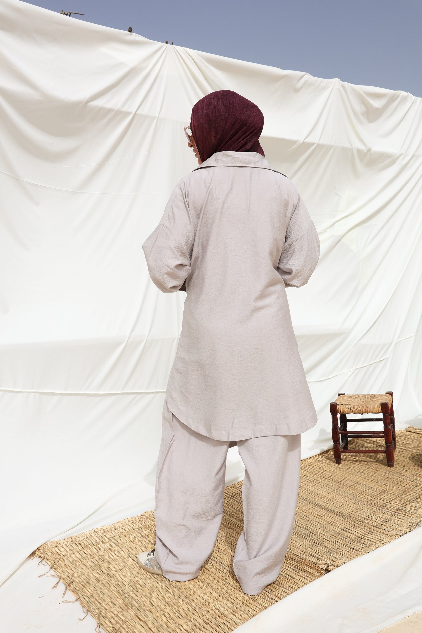 The Sash Set in Light Grey