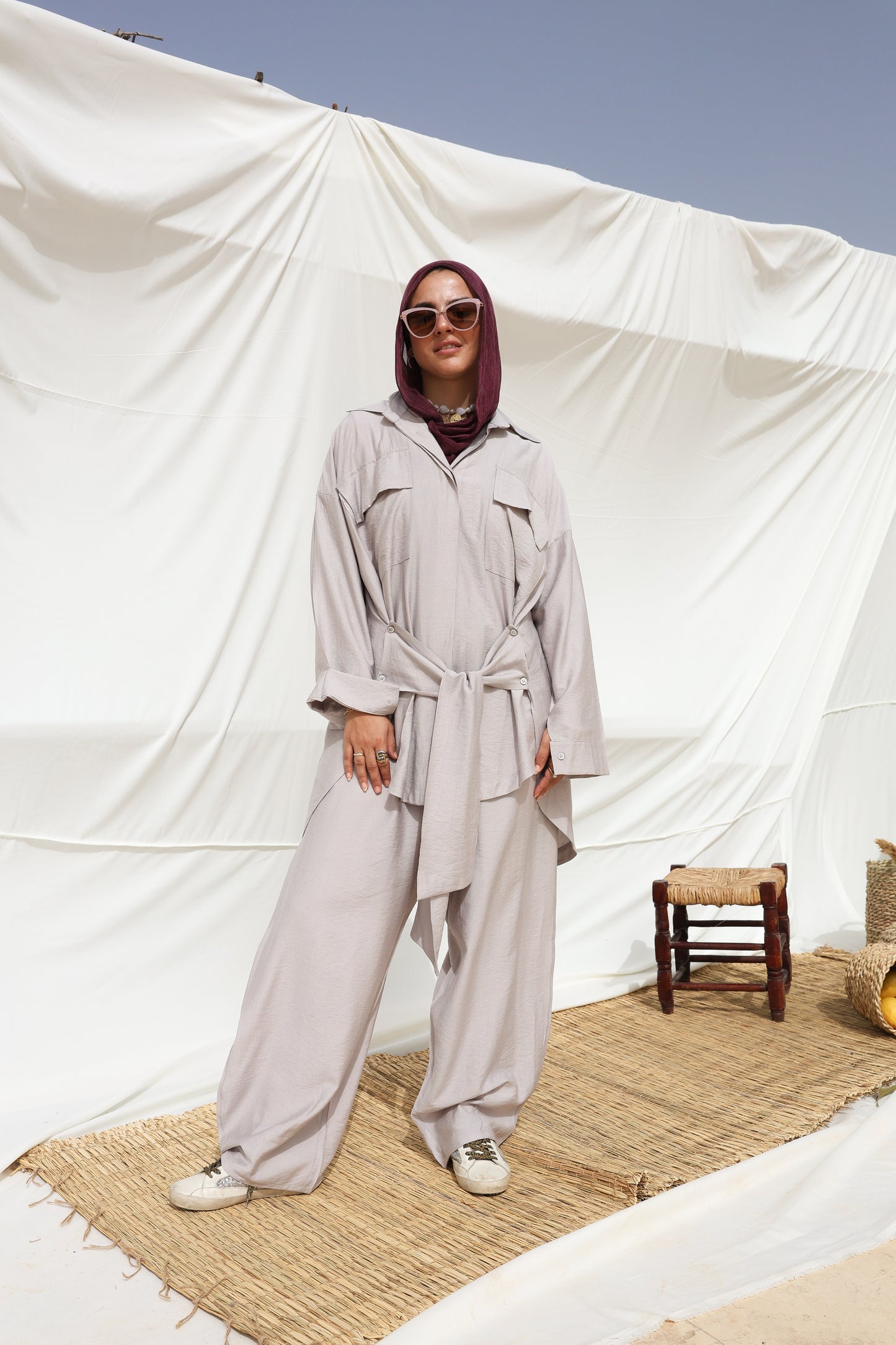 The Sash Set in Light Grey