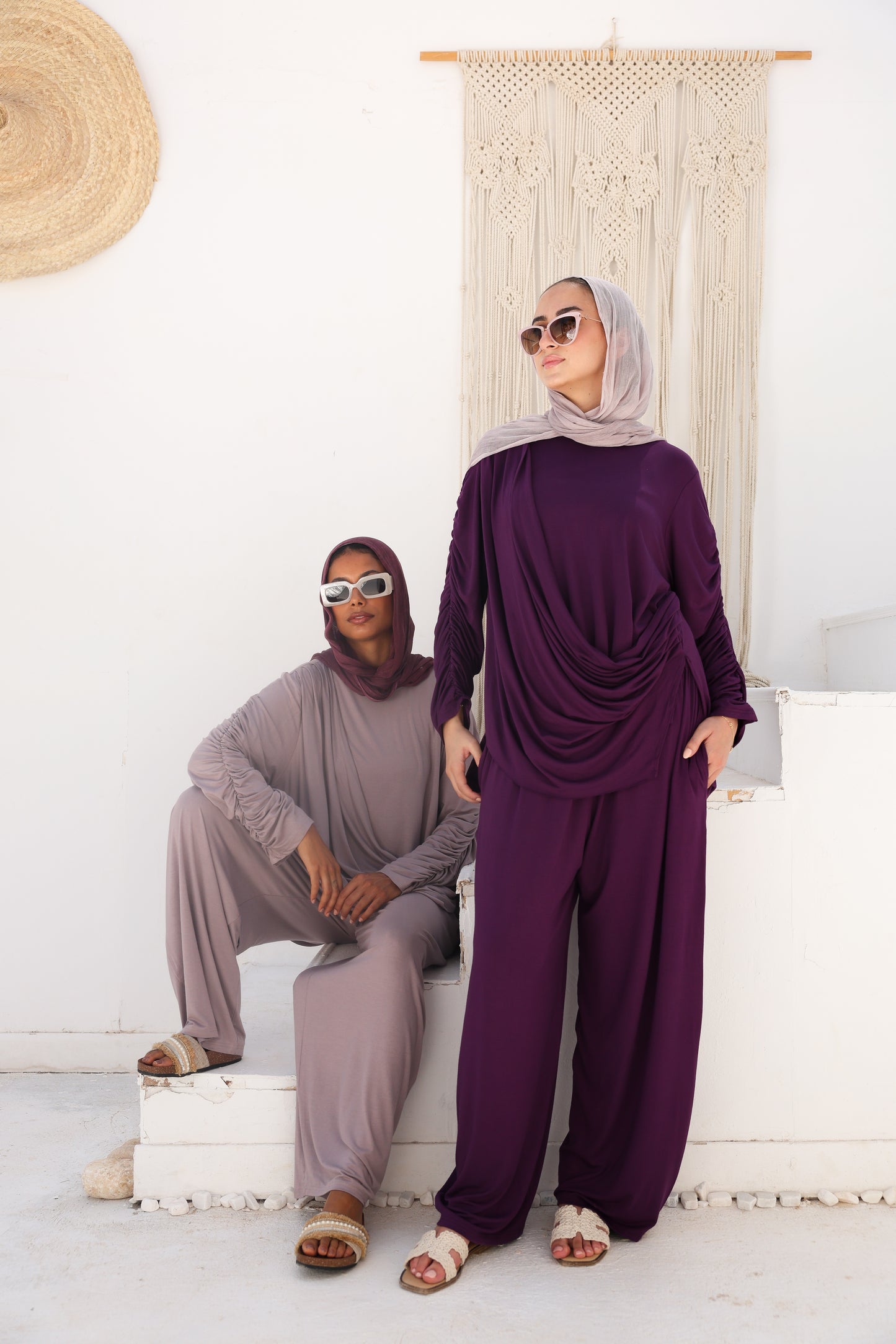 Side Drapeé Cotton Set in Taupe