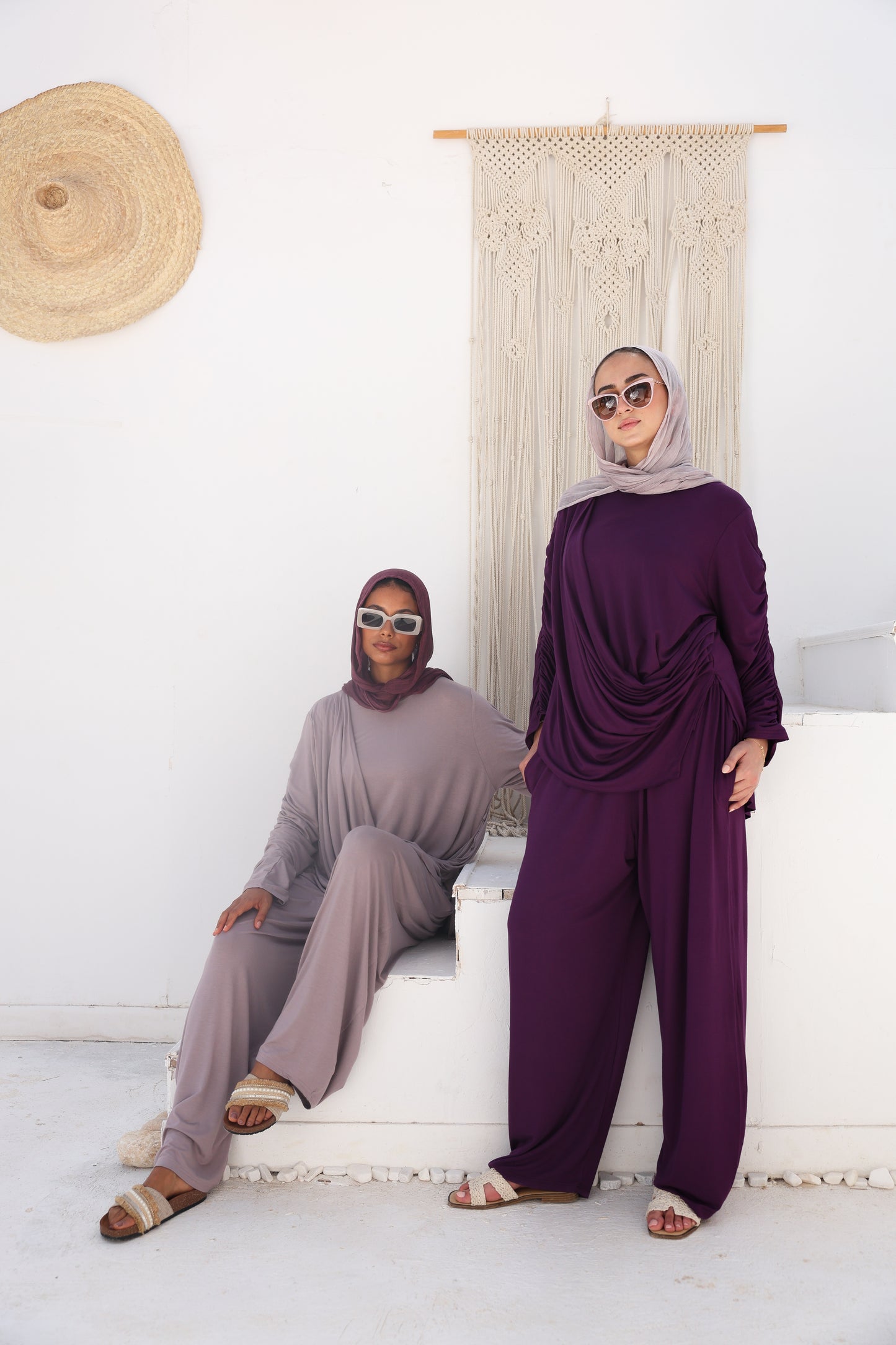 Side Drapeé Cotton Set in Taupe