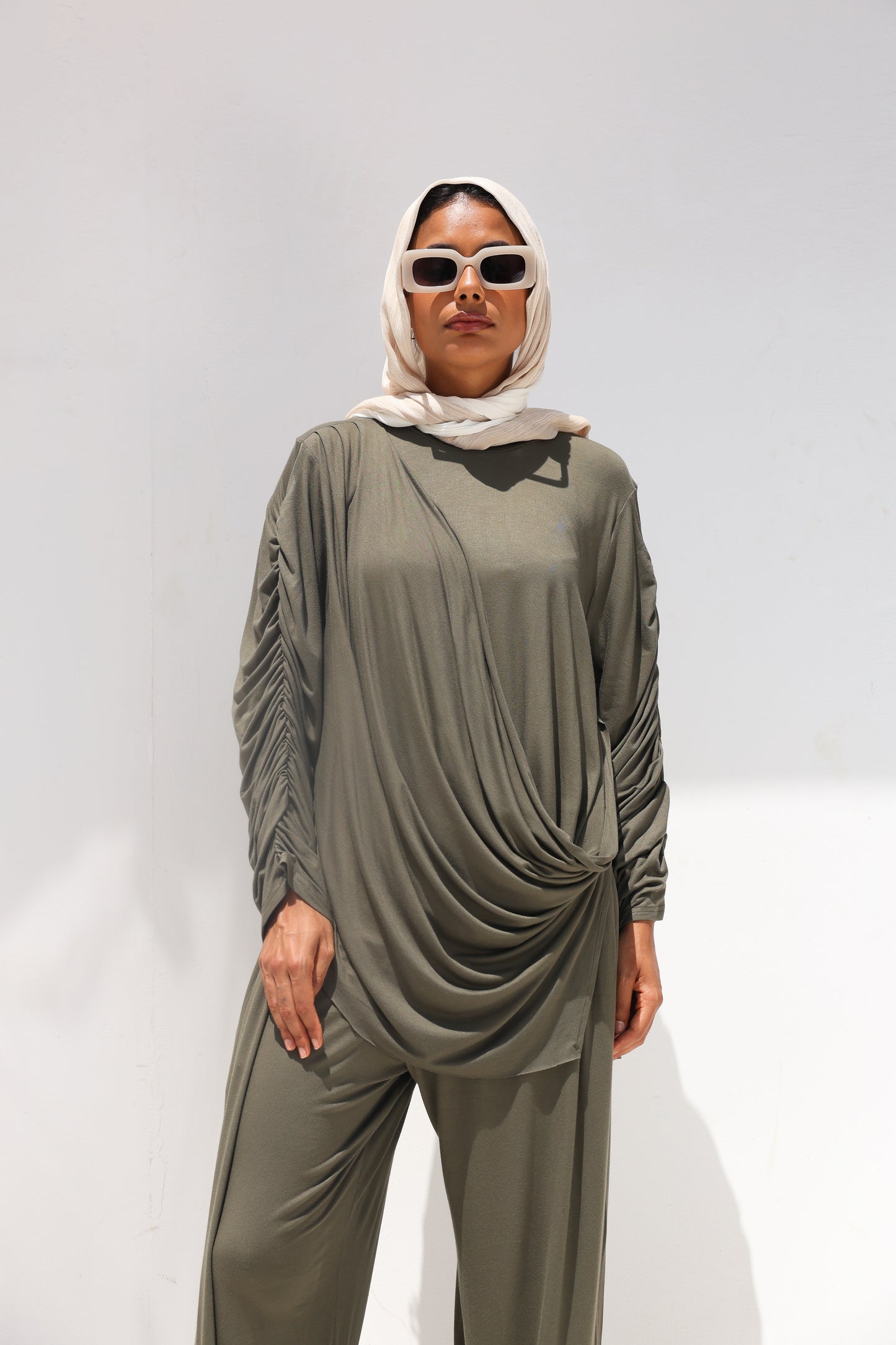 Side Drapeé Cotton Set in Olive