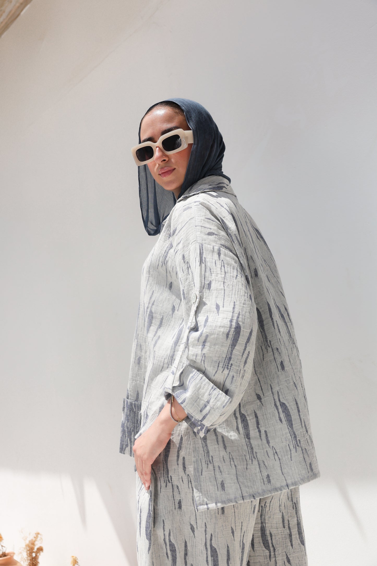 Brushstroke Linen Pockets Relaxed Top